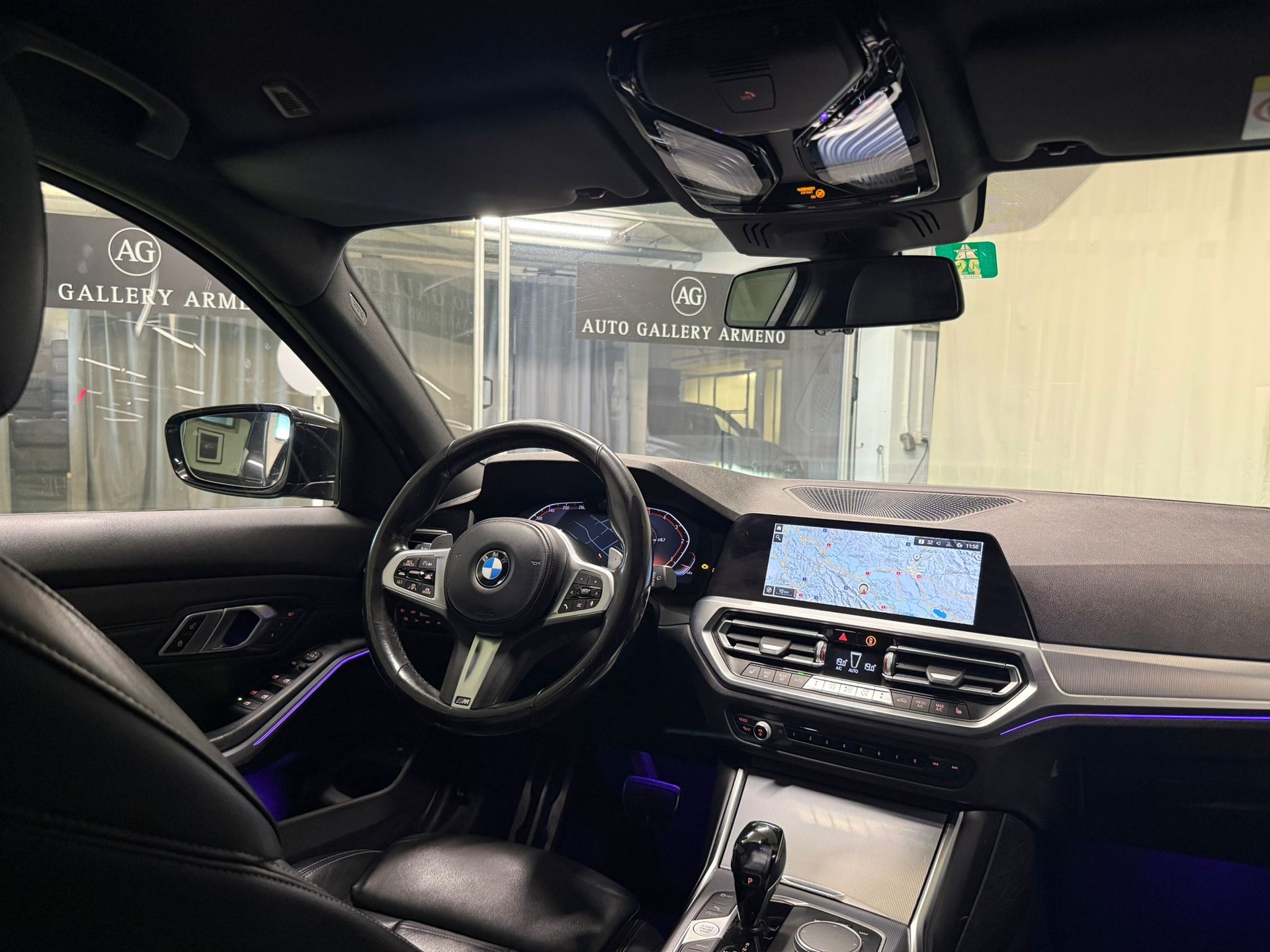 BMW 320d xDrive Touring M Sport Steptronic-image-6