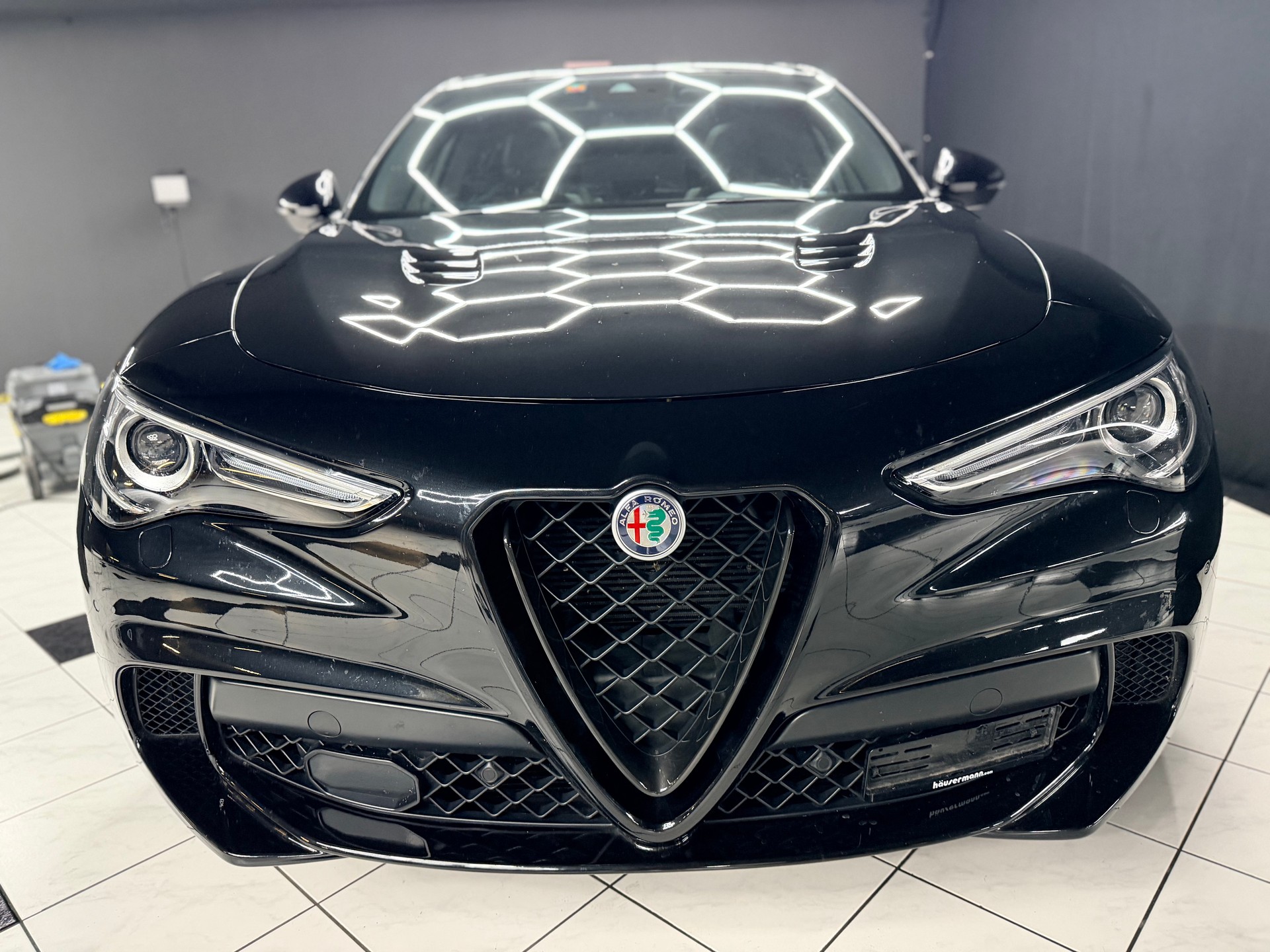 ALFA ROMEO Stelvio 2.9 V6 Quadrifoglio Q4 Automatic-image-2