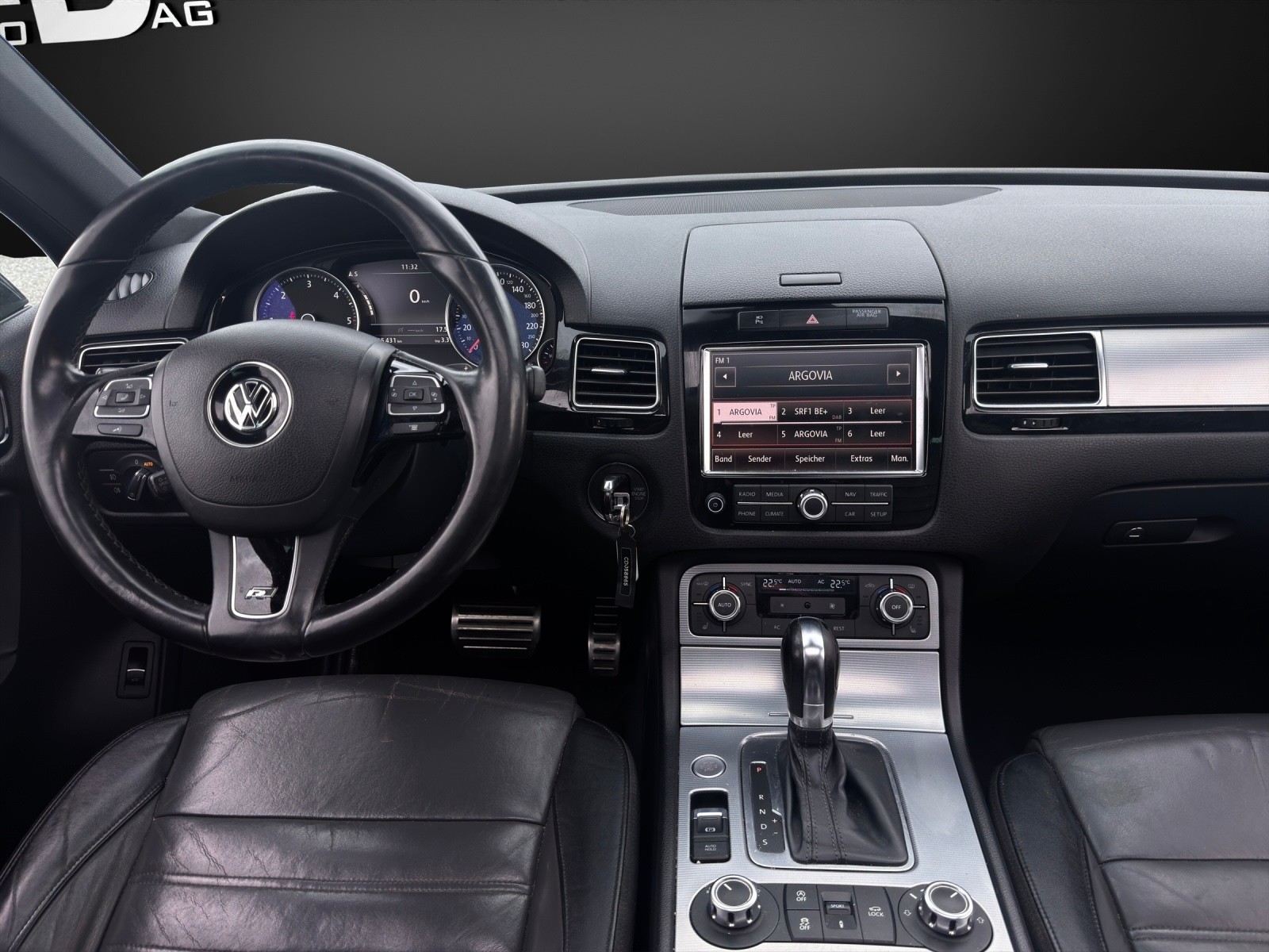 VW Touareg 3.0 TDI R-Line BlueMotion Technology Tiptronic mit 245 PS-image-10