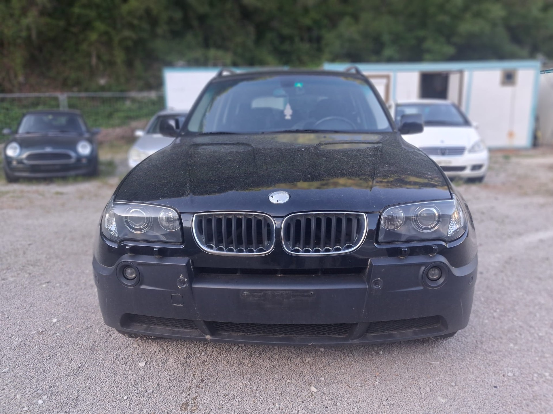 BMW X3 2.0i-image-0