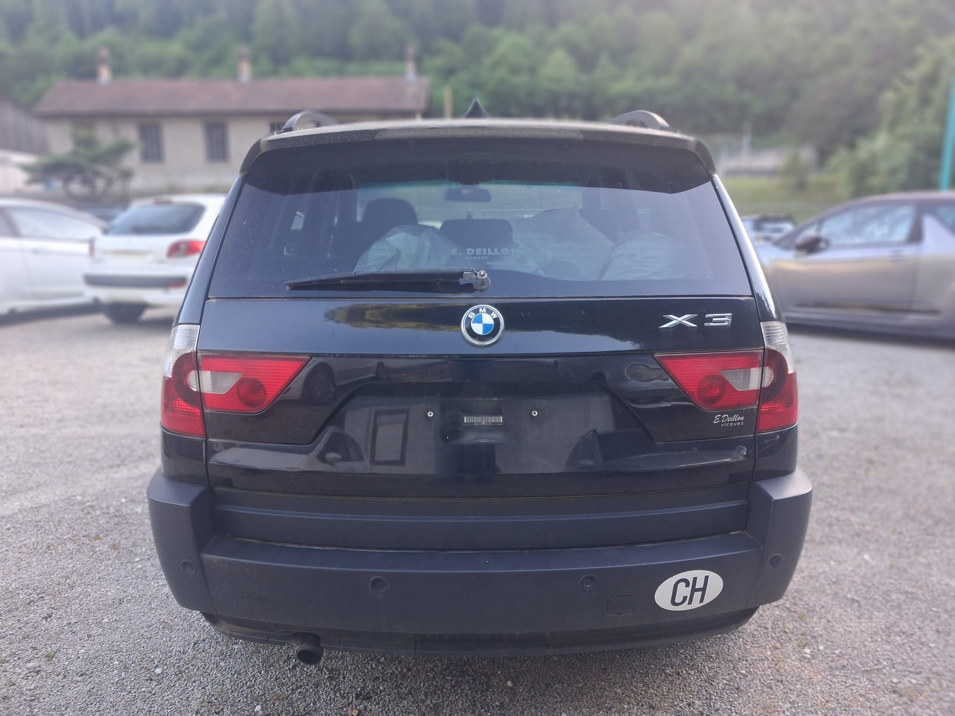 BMW X3 2.0i-image-3