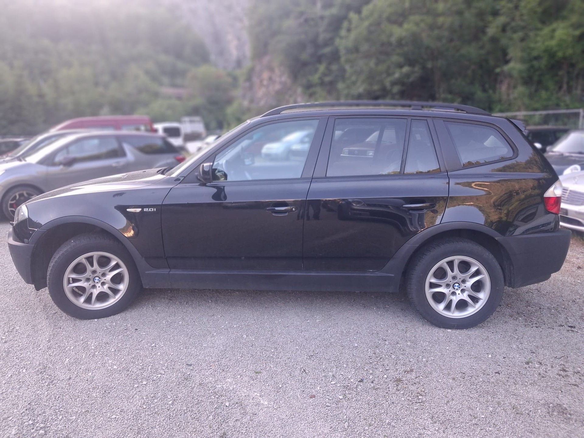 BMW X3 2.0i-image-6