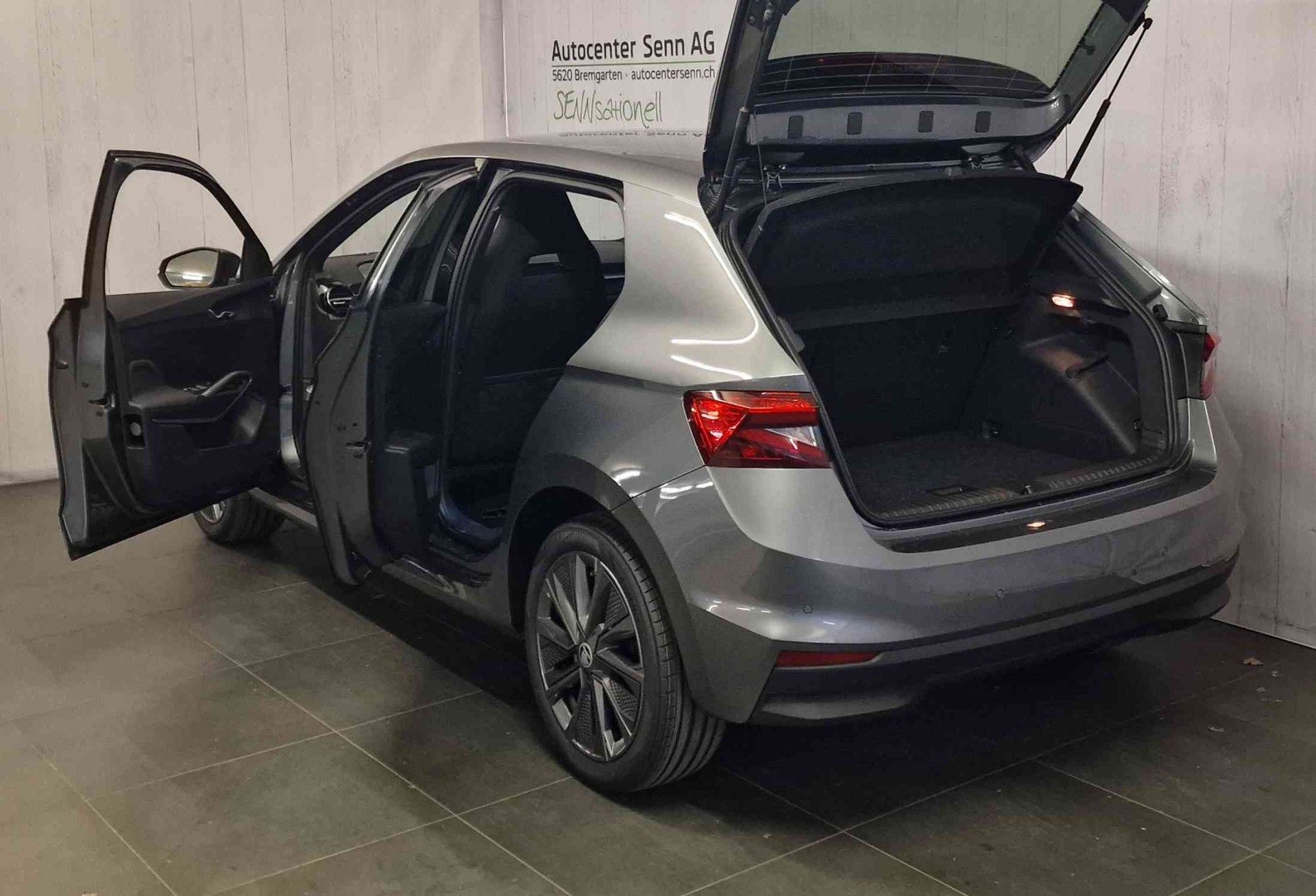 SKODA Fabia 1.0 TSI Dynamic DSG-image-16
