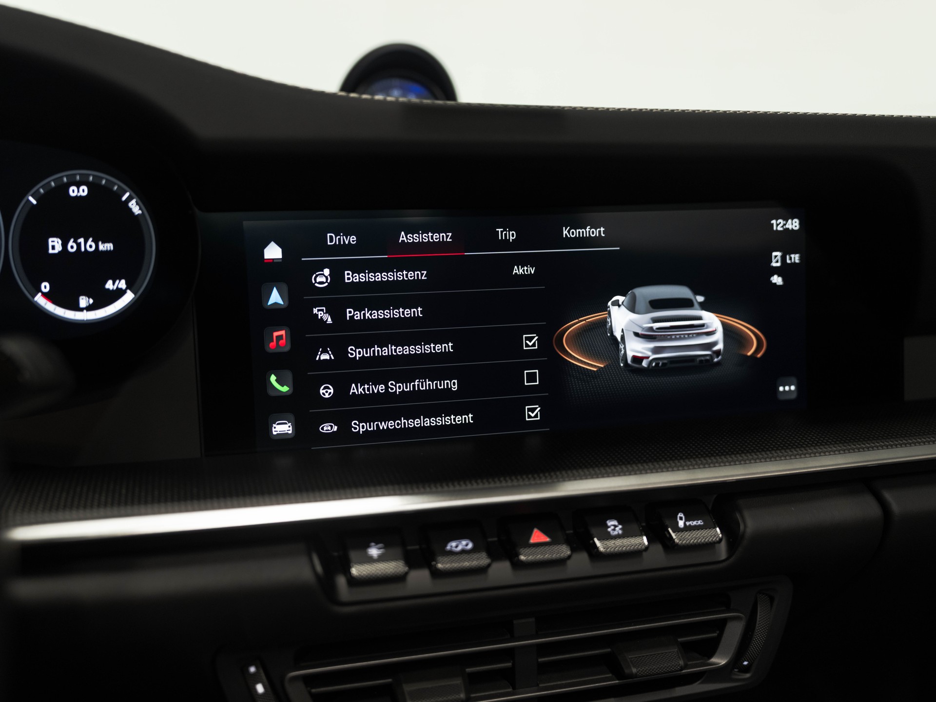 PORSCHE 911 Turbo S Cabriolet PDK-image-54