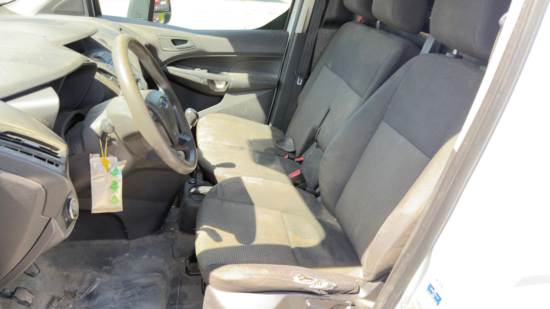 FORD Transit Connect Van T200 1.0 EcoBoost Trend-image-9