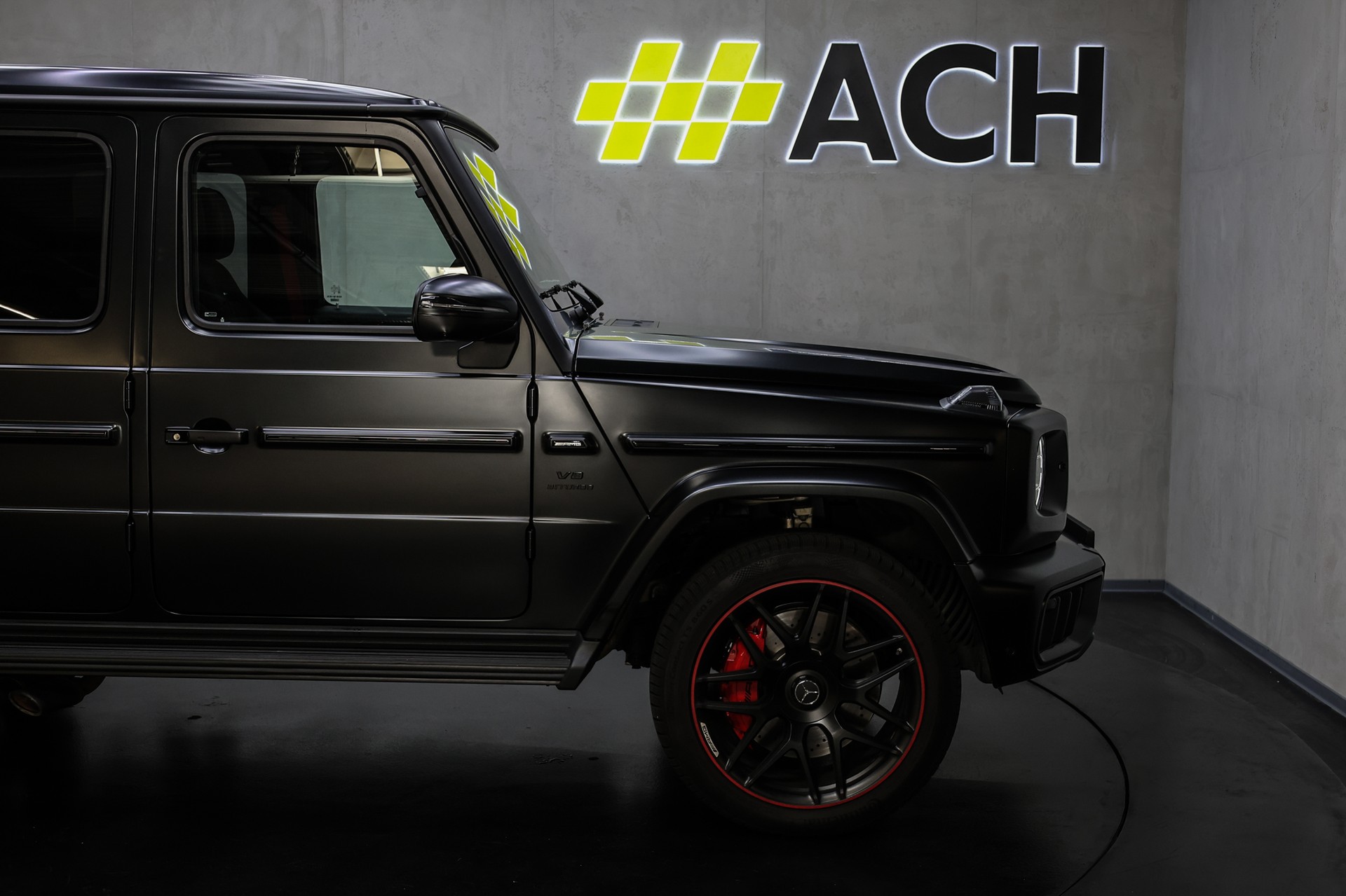 MERCEDES-BENZ G 63 AMG Manufaktur-image-14