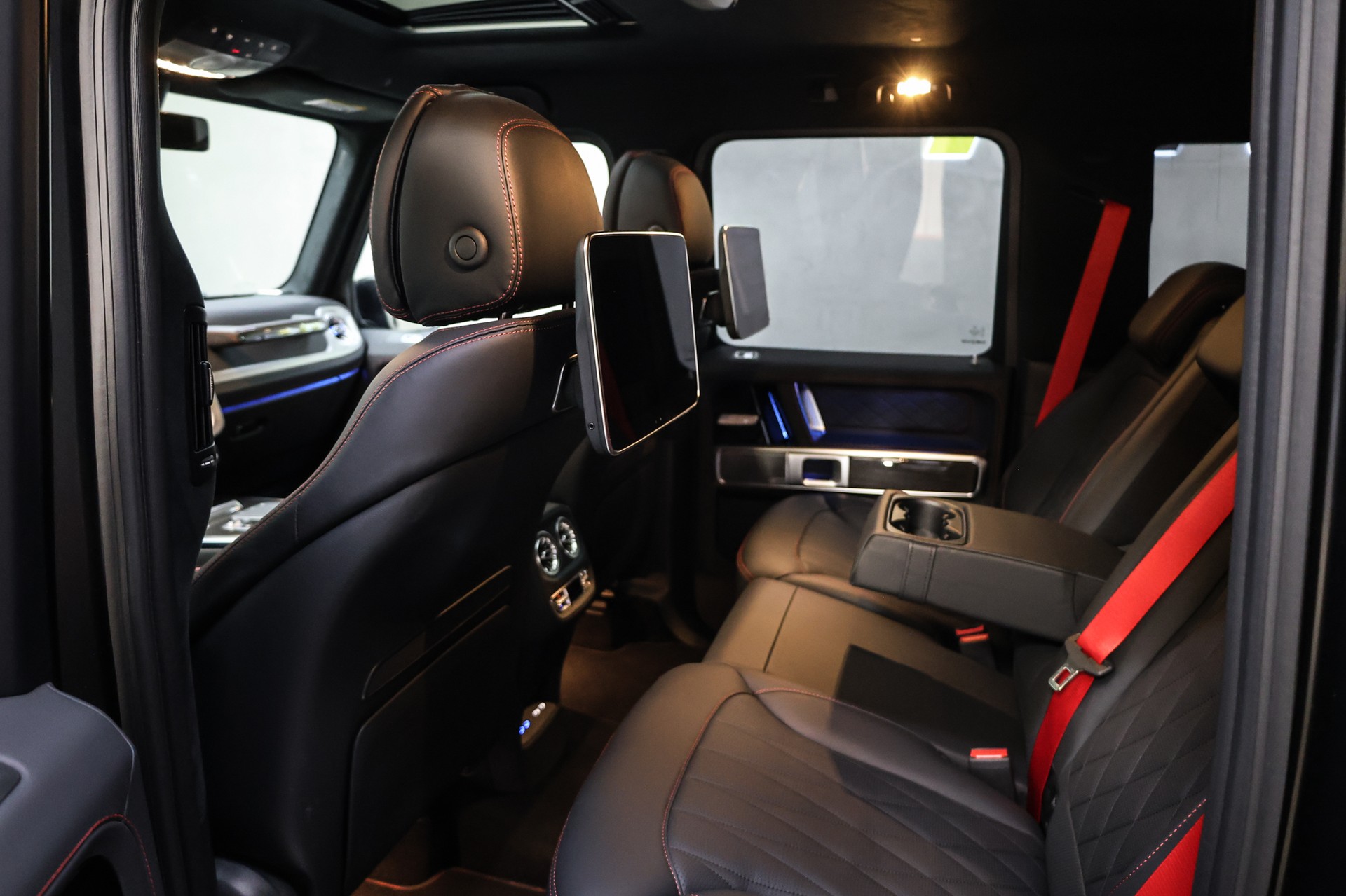 MERCEDES-BENZ G 63 AMG Manufaktur-image-39