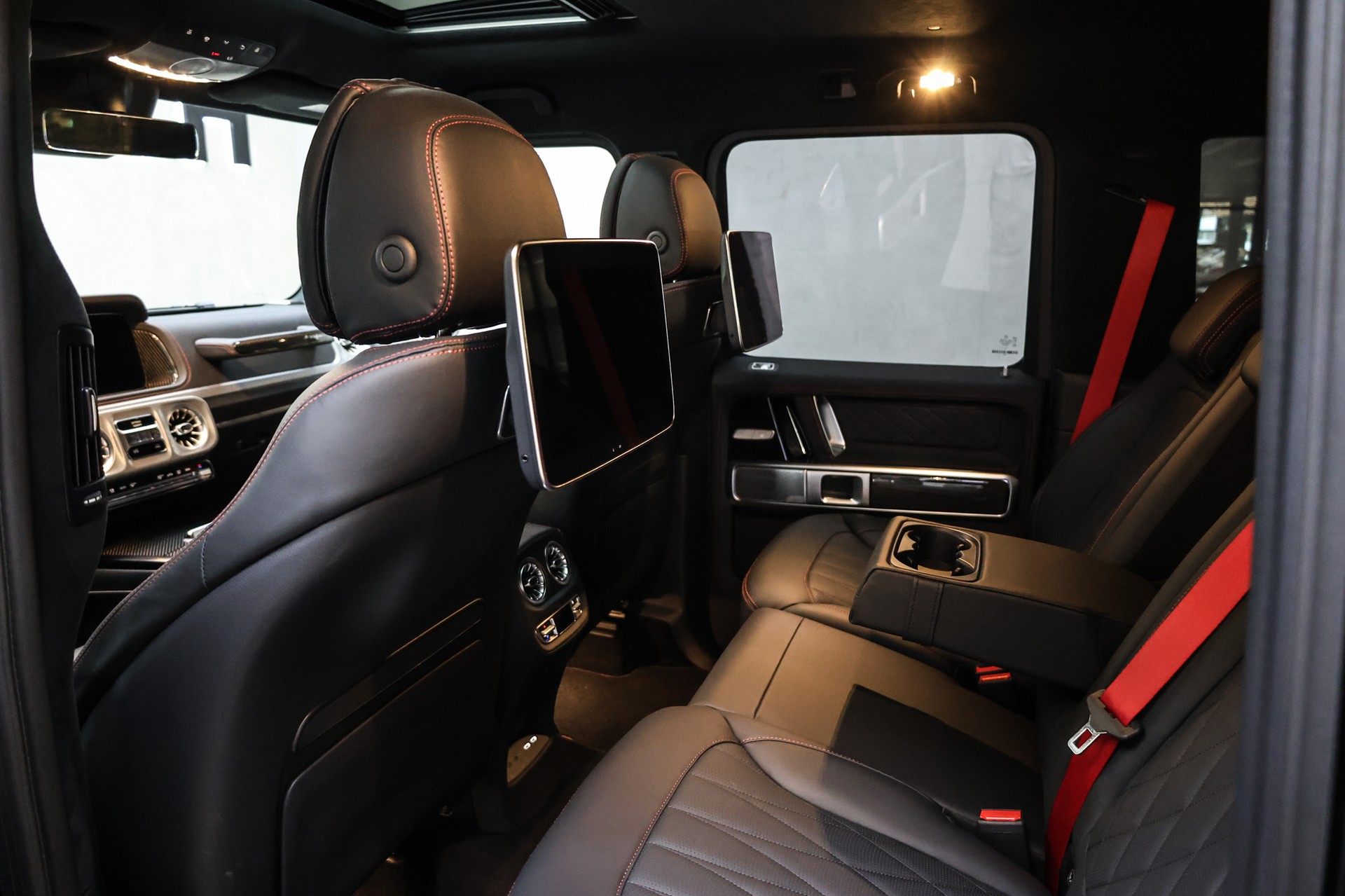 MERCEDES-BENZ G 63 AMG Manufaktur-image-30