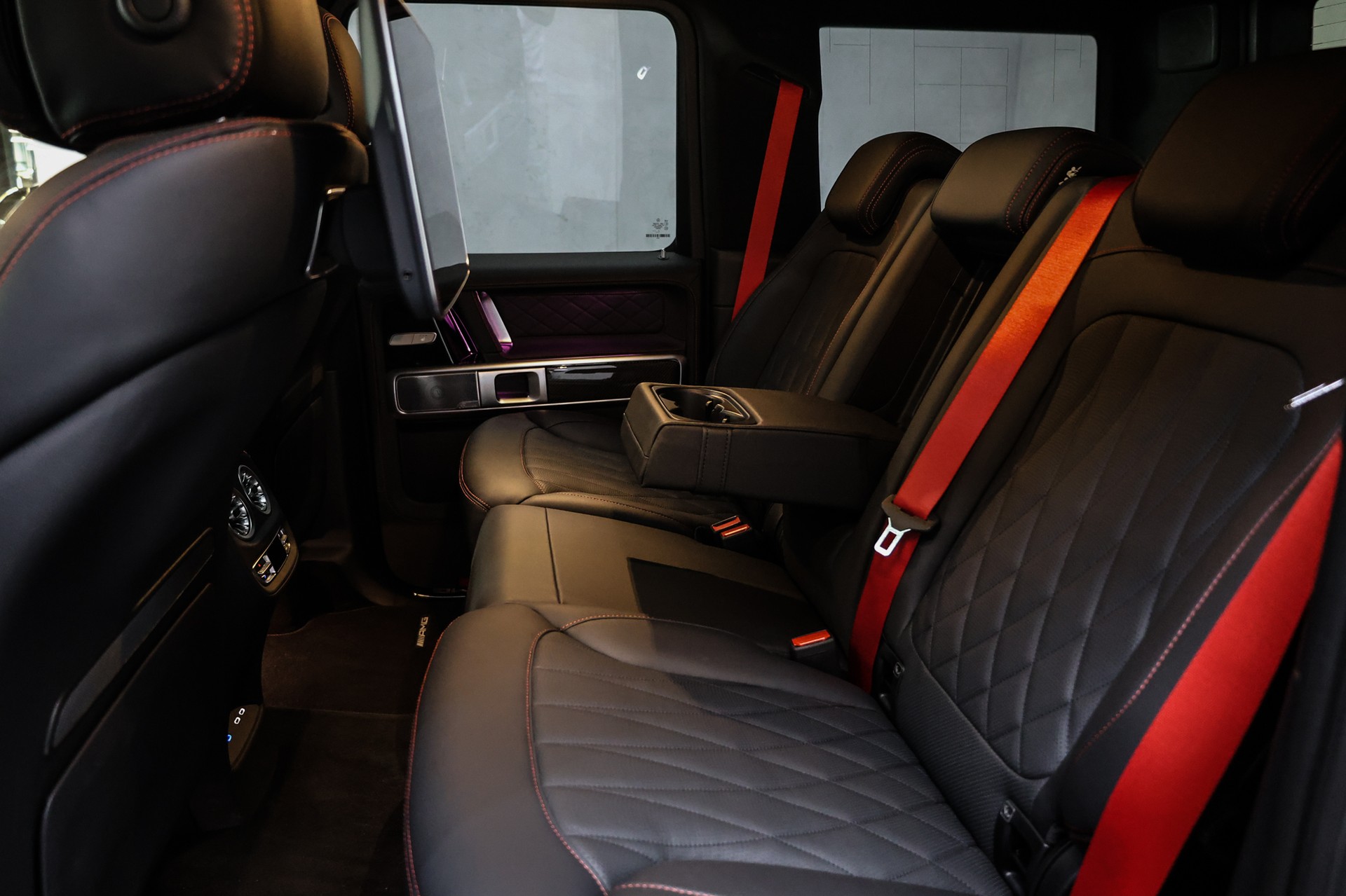 MERCEDES-BENZ G 63 AMG Manufaktur-image-38