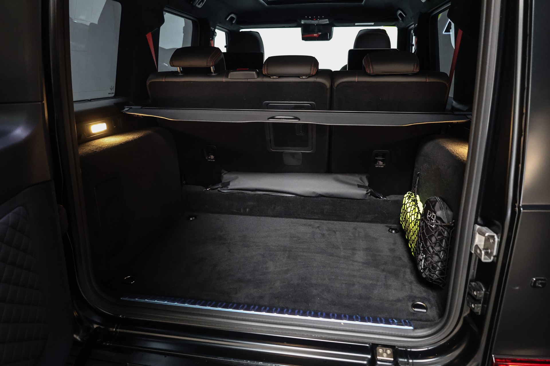 MERCEDES-BENZ G 63 AMG Manufaktur-image-29