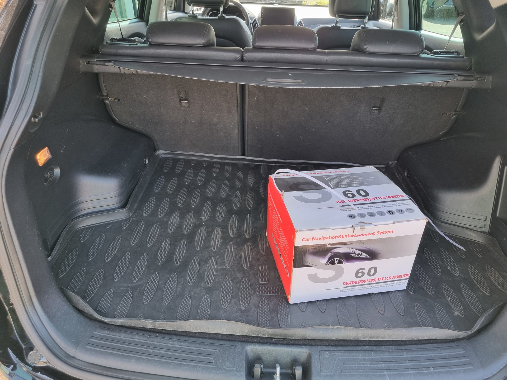 HYUNDAI iX 35 2.0 CRDi Style 4WD-image-7