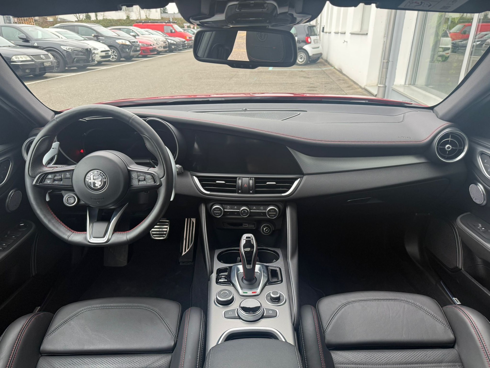 ALFA ROMEO Giulia 2.0 Competizione 280PS Q4 AT8 MY23/24-image-11