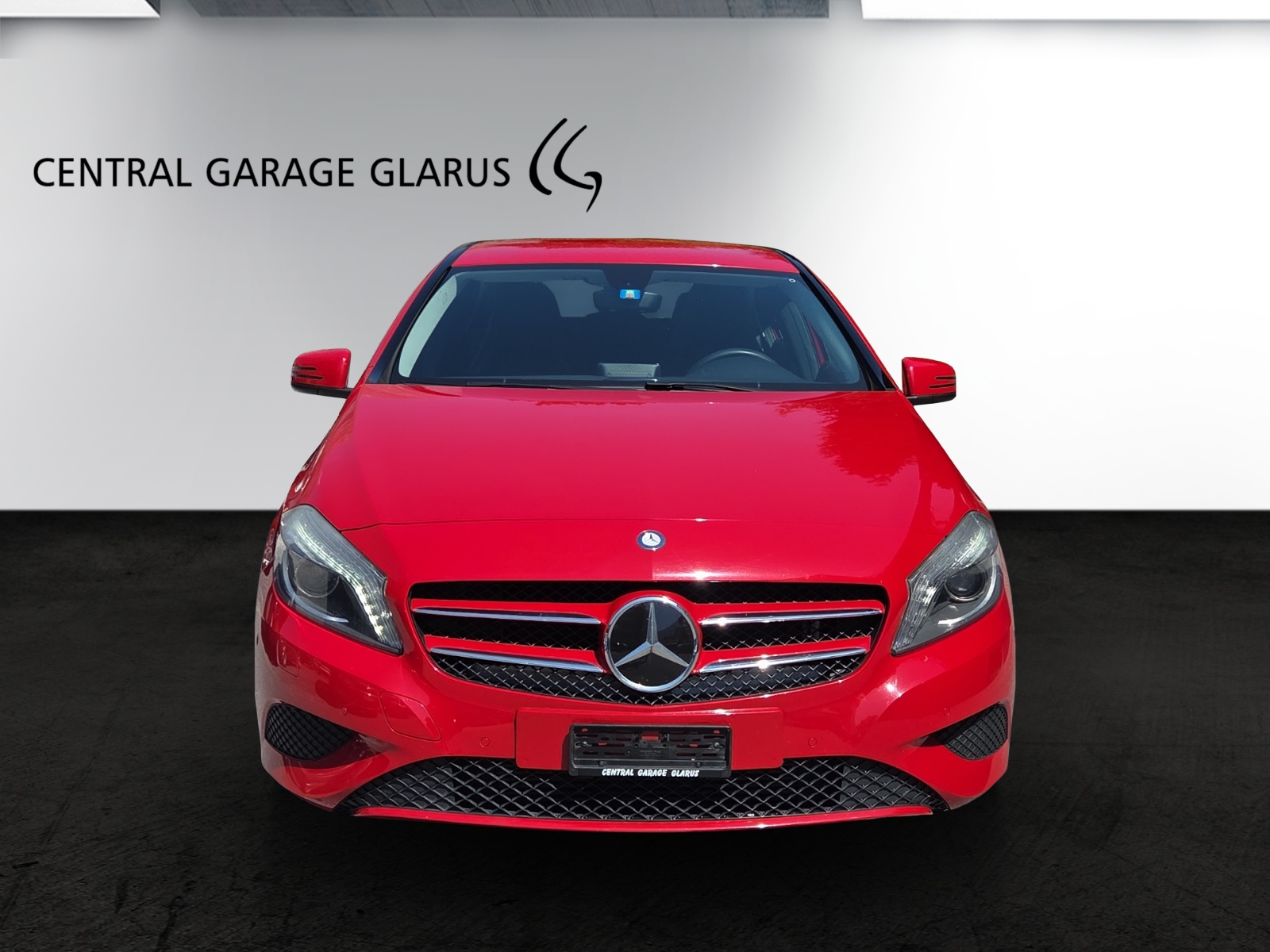 MERCEDES-BENZ A 180 Style 7G-DCT-image-2