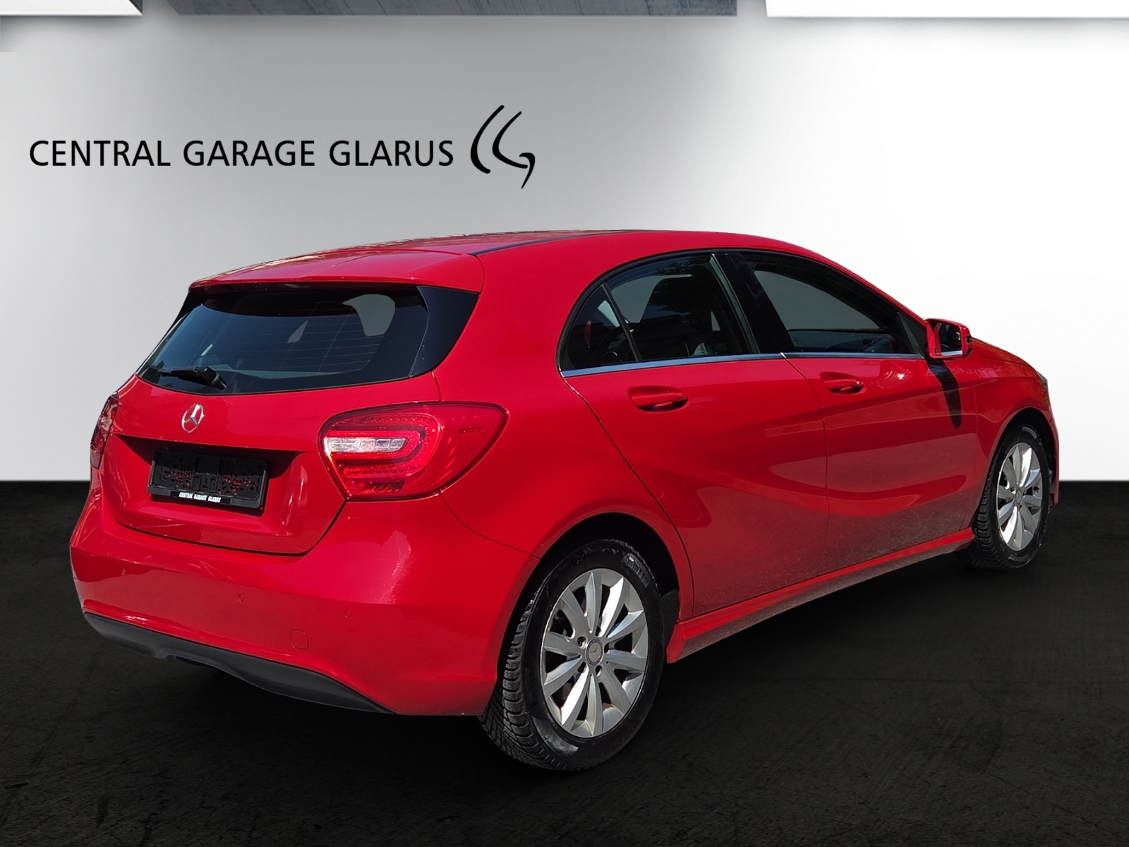 MERCEDES-BENZ A 180 Style 7G-DCT-image-5