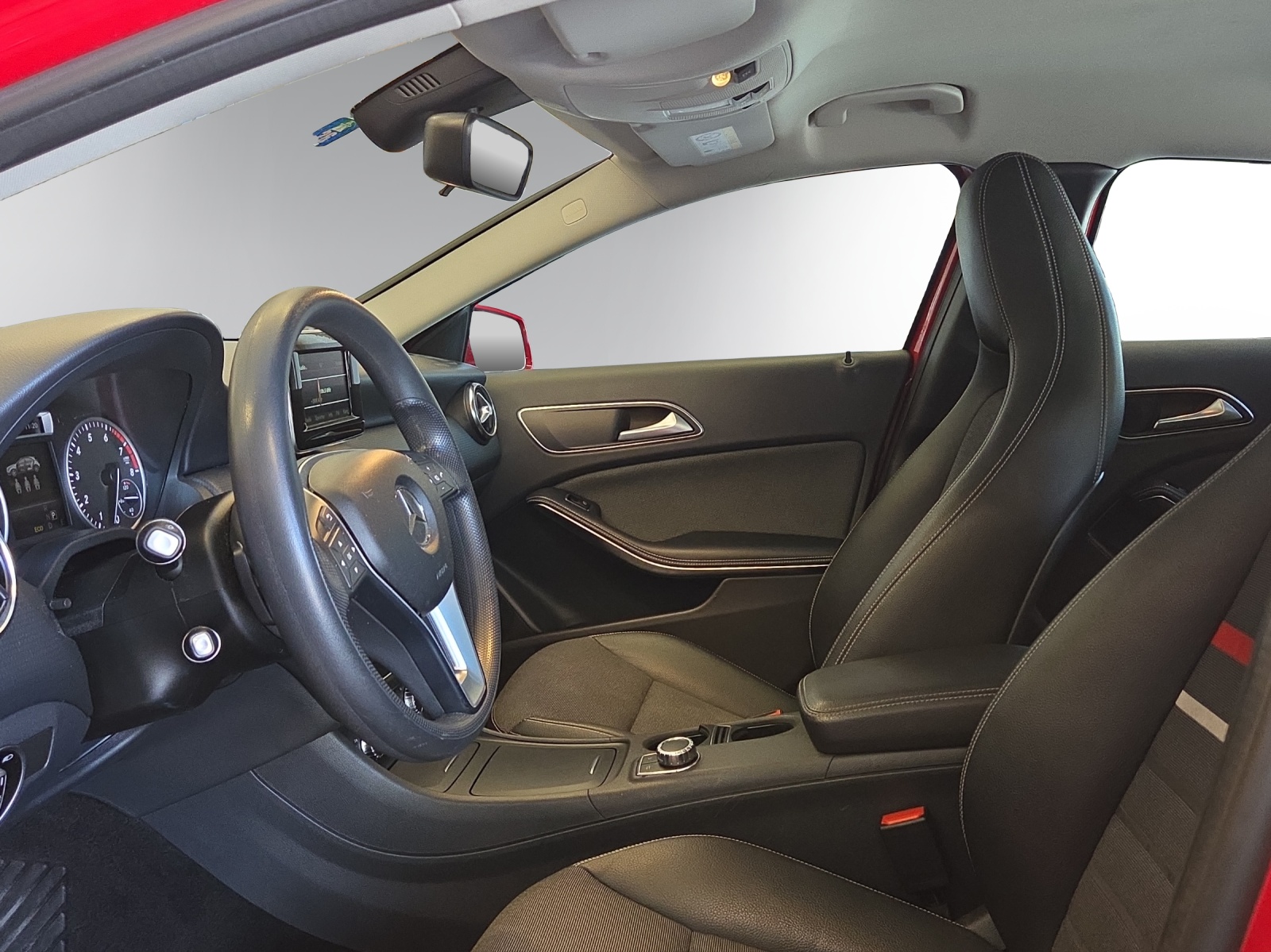 MERCEDES-BENZ A 180 Style 7G-DCT-image-11