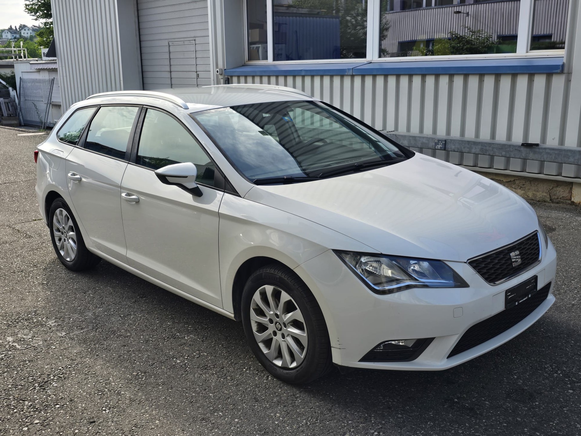 SEAT Leon ST 1.6 TDI Style 4Drive-image-1
