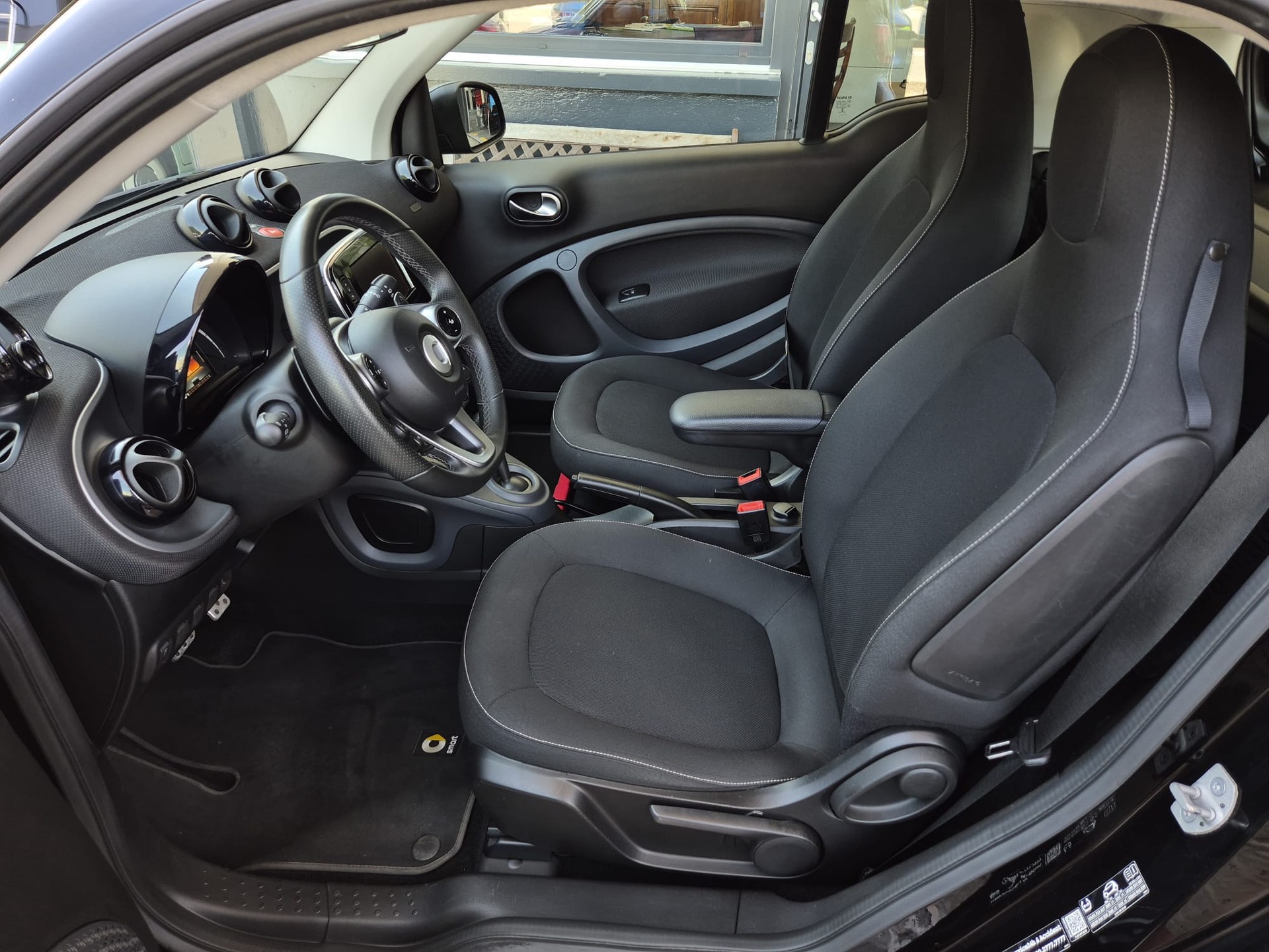 SMART fortwo passion twinmatic-image-9