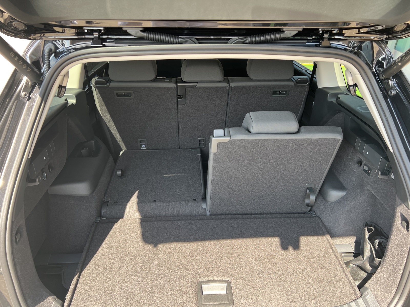 SKODA Kodiaq 2.0 TSI Dynamic 4x4-image-9