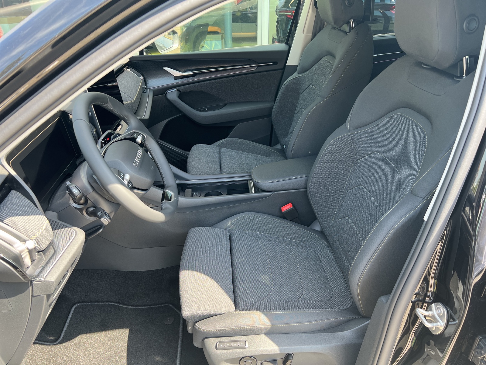 SKODA Kodiaq 2.0 TSI Dynamic 4x4-image-5