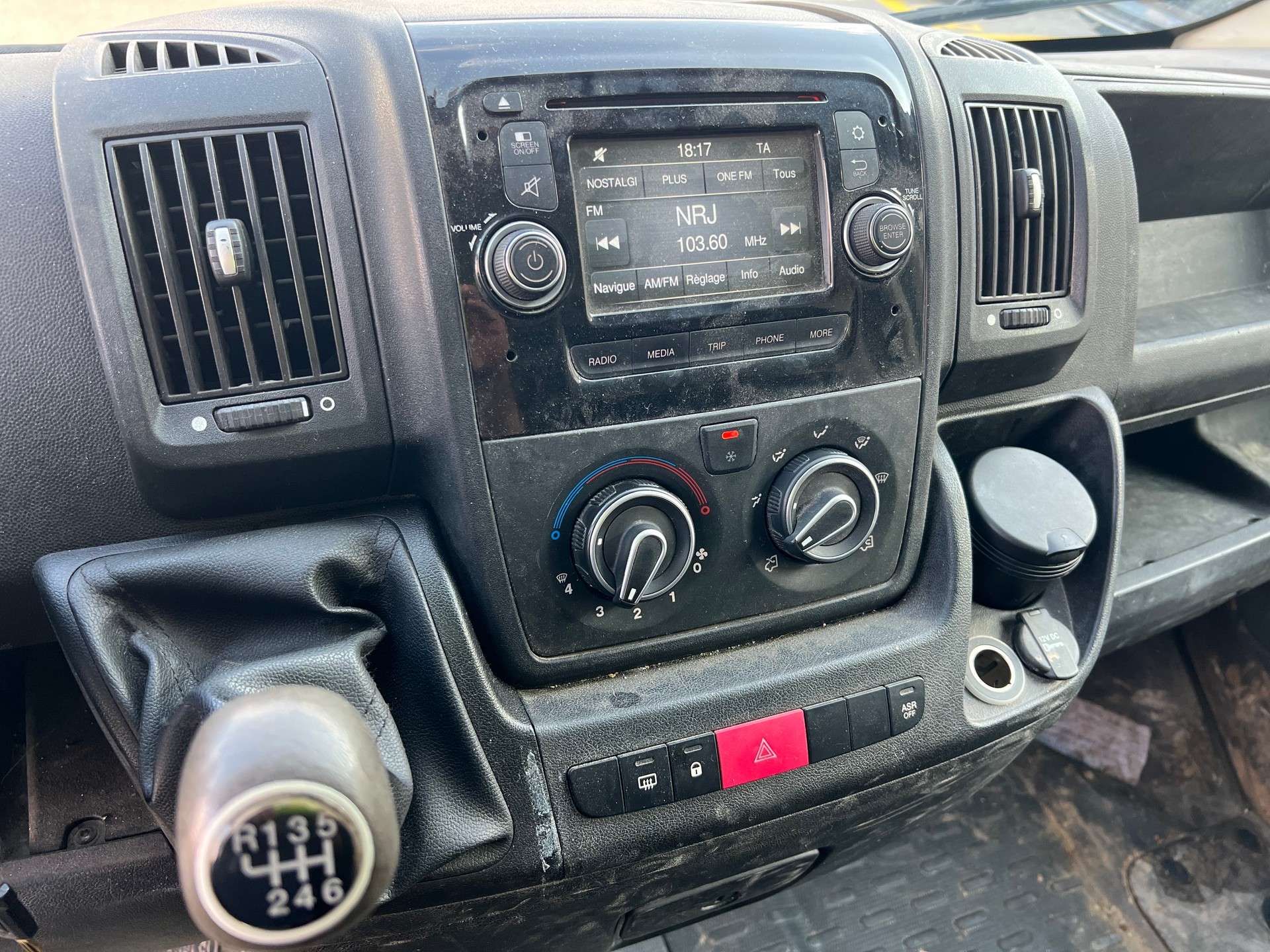 CITROEN Jumper 3.0 HDi 35 L3H2 Euro5 Clima-image-11
