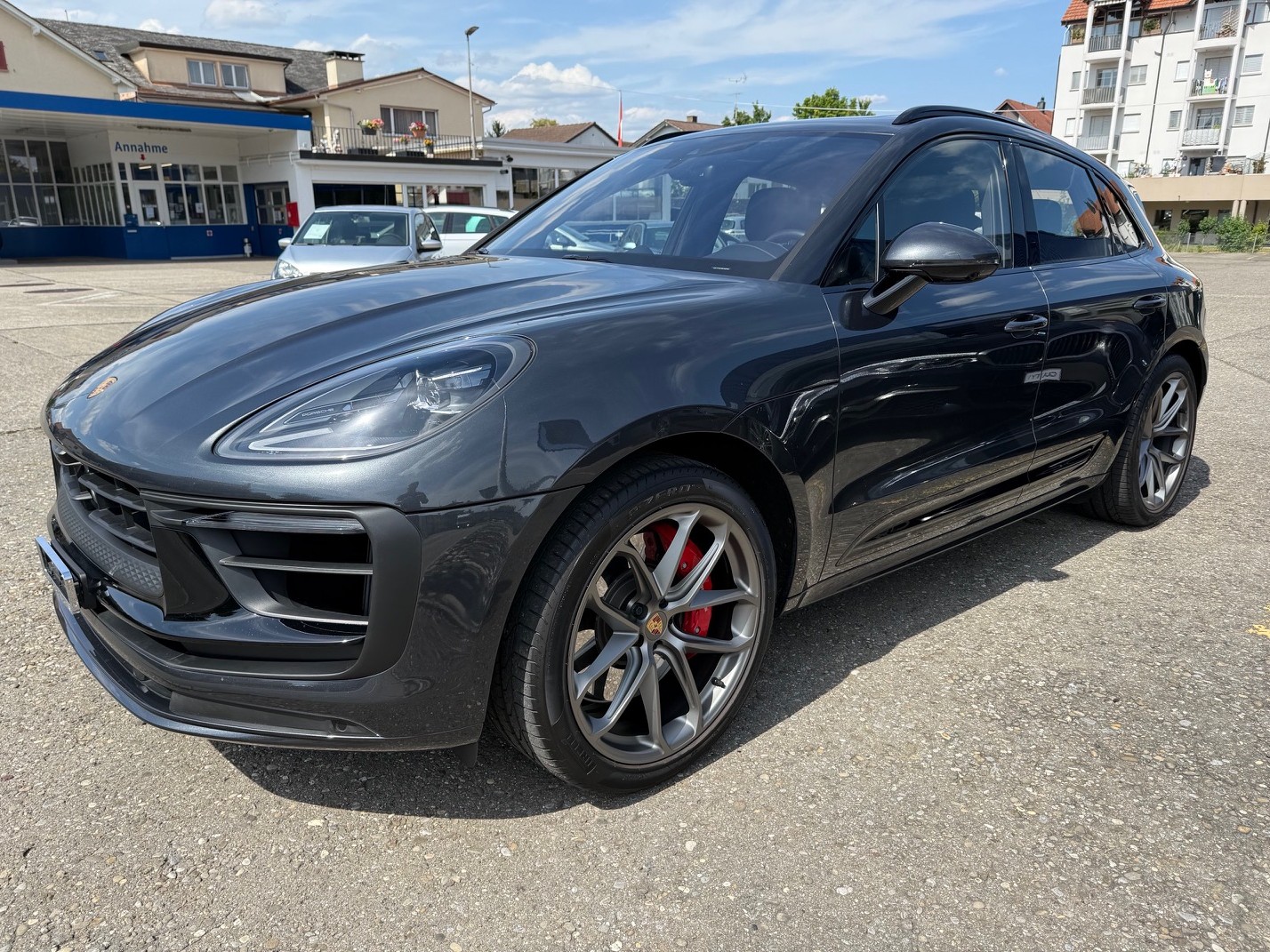 PORSCHE Macan GTS PDK-image-2