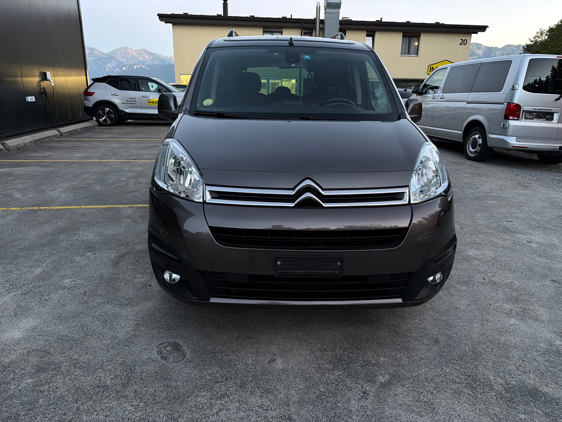CITROEN Berlingo 1.6 BlueHDi Shine-image-7