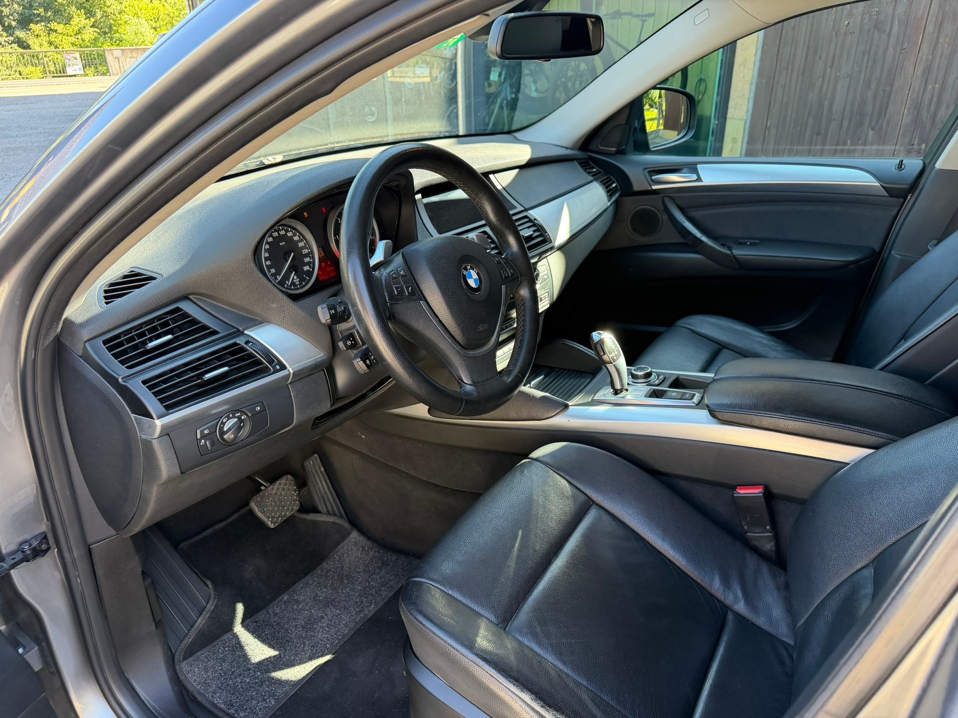 BMW X6 xDrive 40d Steptronic-image-7