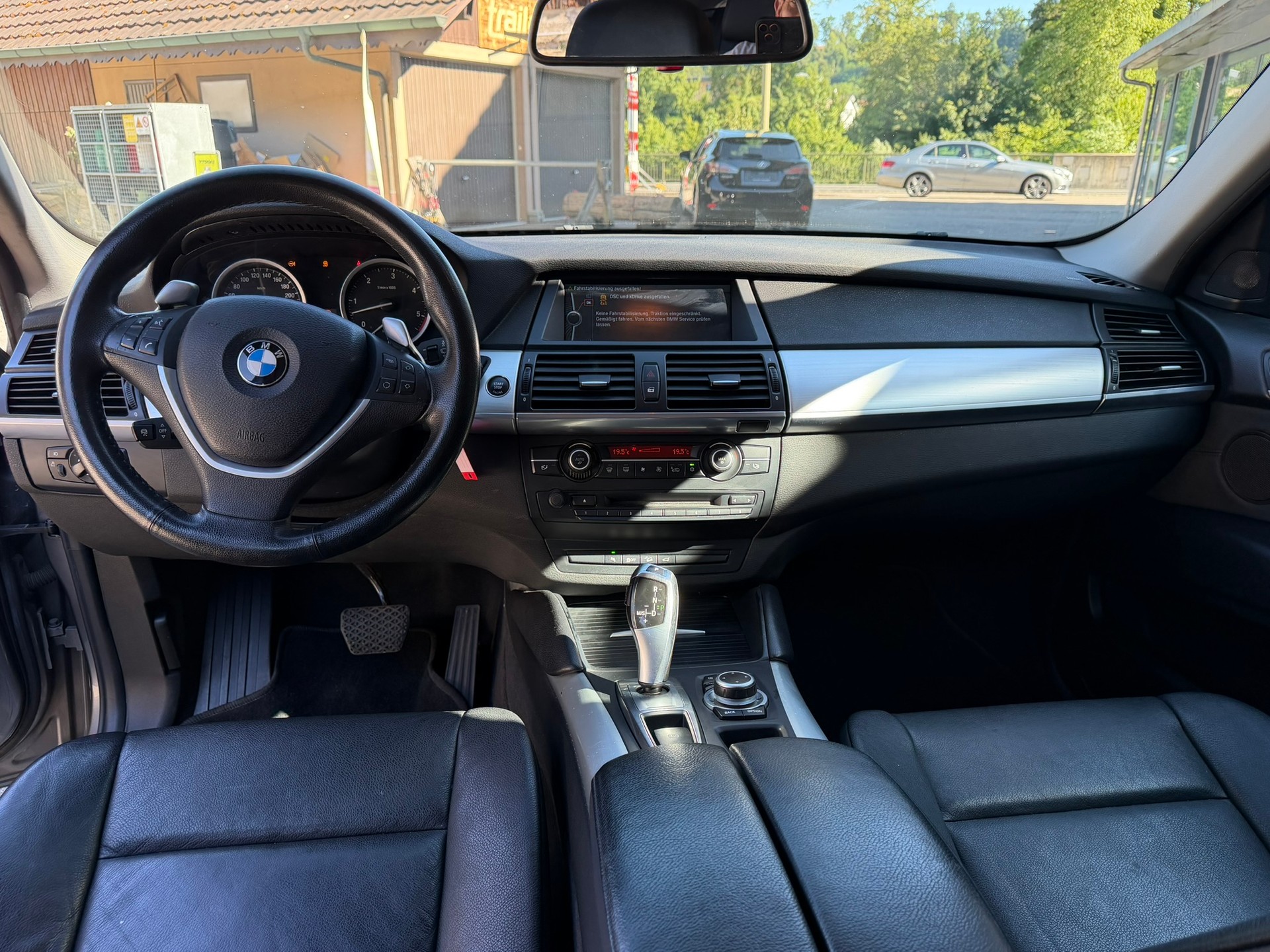 BMW X6 xDrive 40d Steptronic-image-9