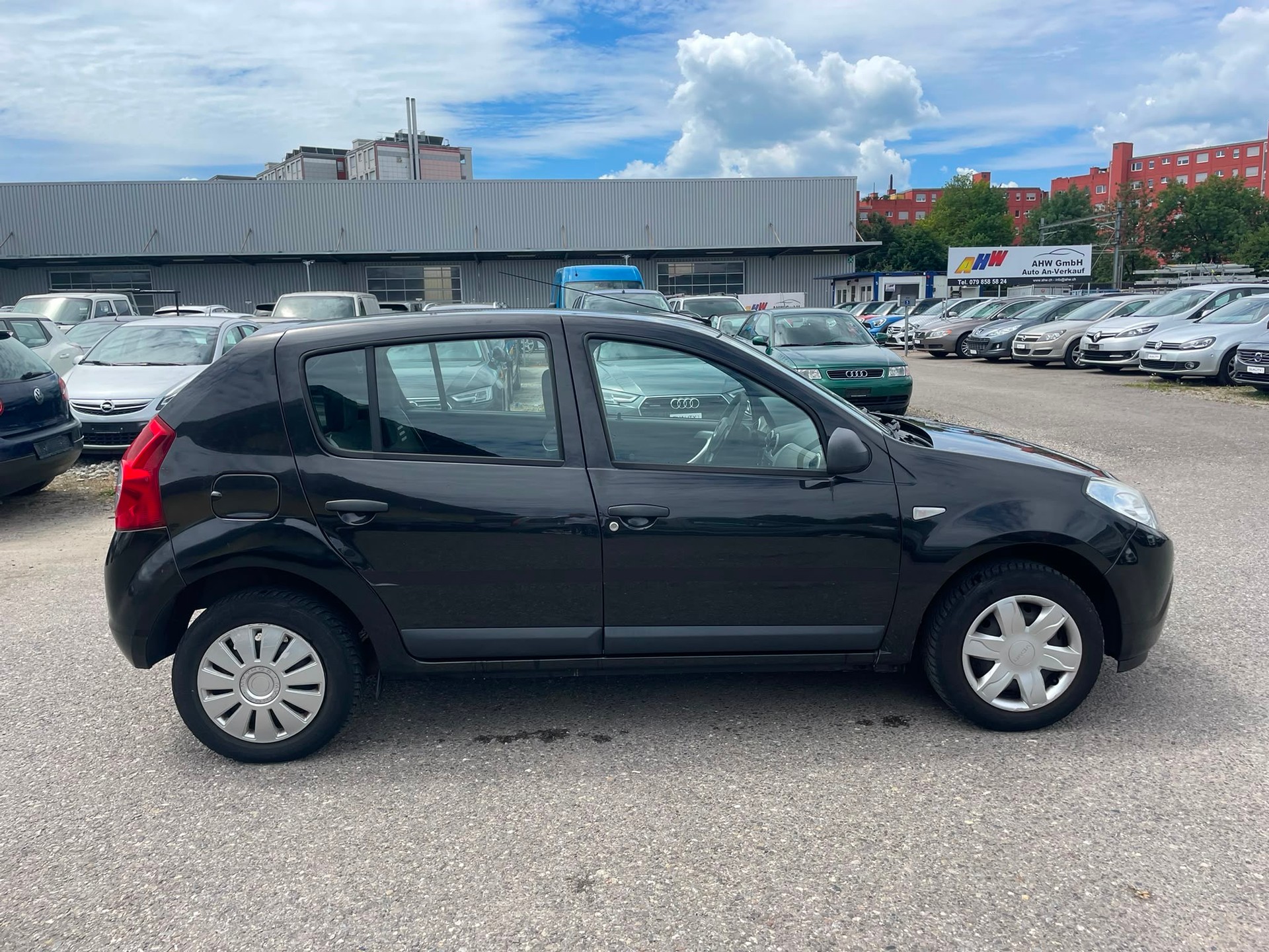 DACIA Sandero 1.2 Ambiance-image-3