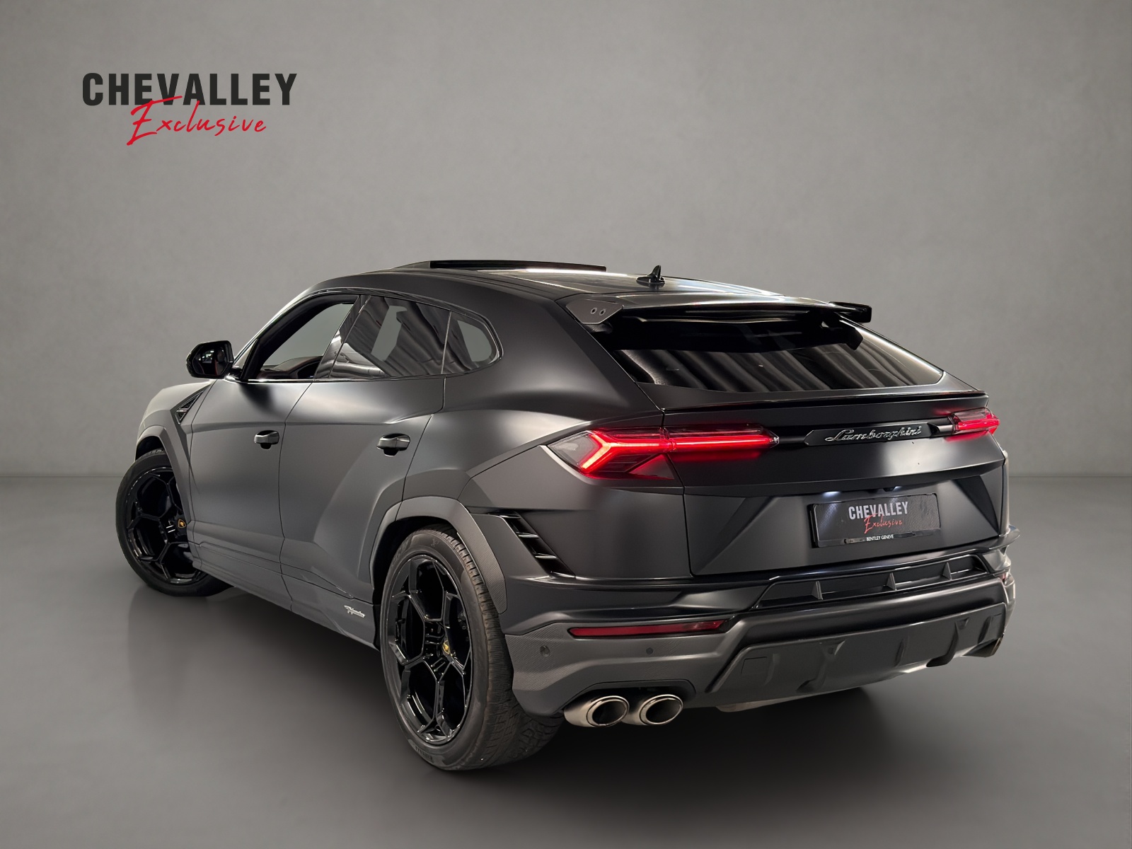 LAMBORGHINI Urus E-Gear Performante-image-3