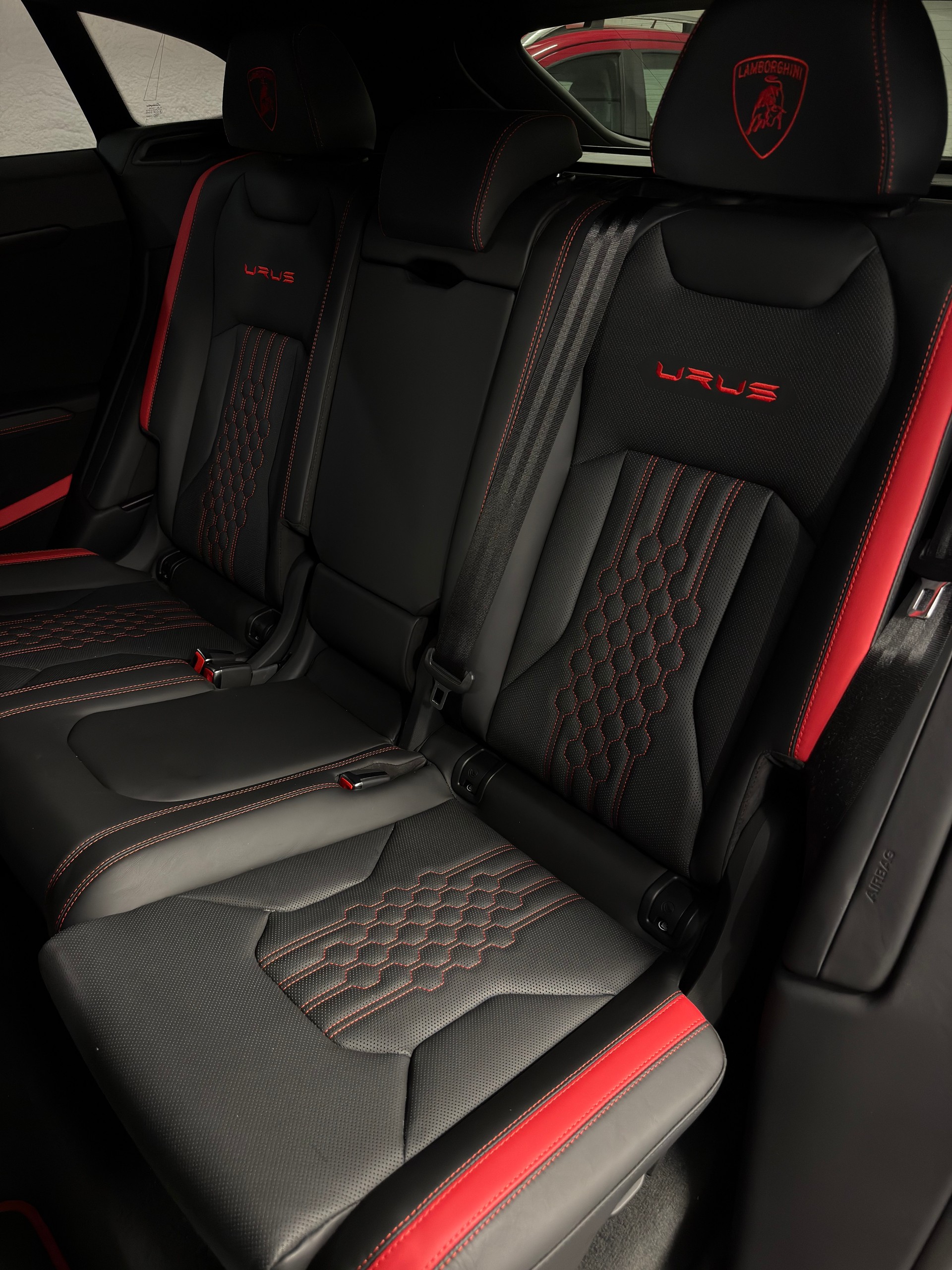 LAMBORGHINI Urus E-Gear Performante-image-11