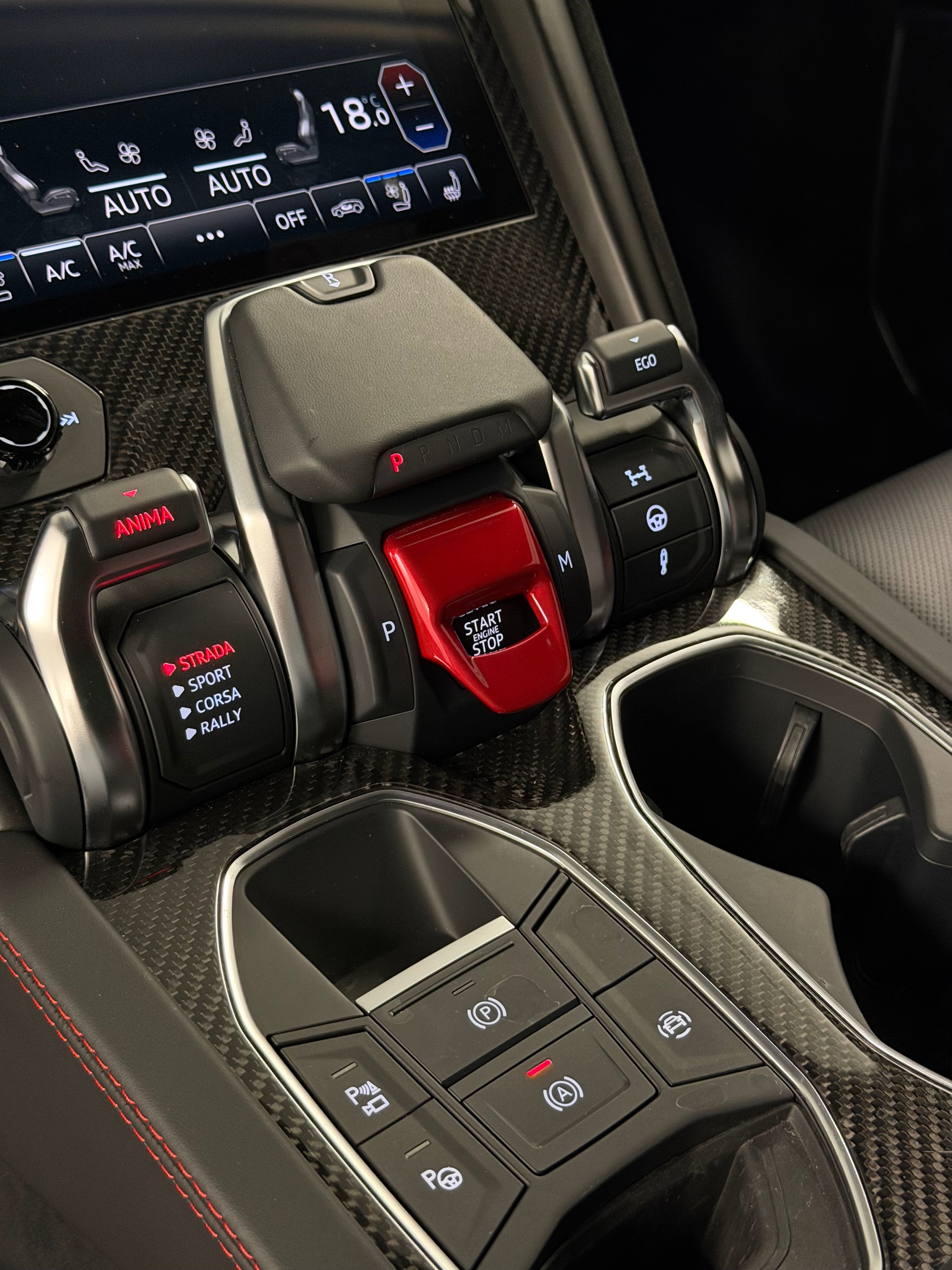 LAMBORGHINI Urus E-Gear Performante-image-20