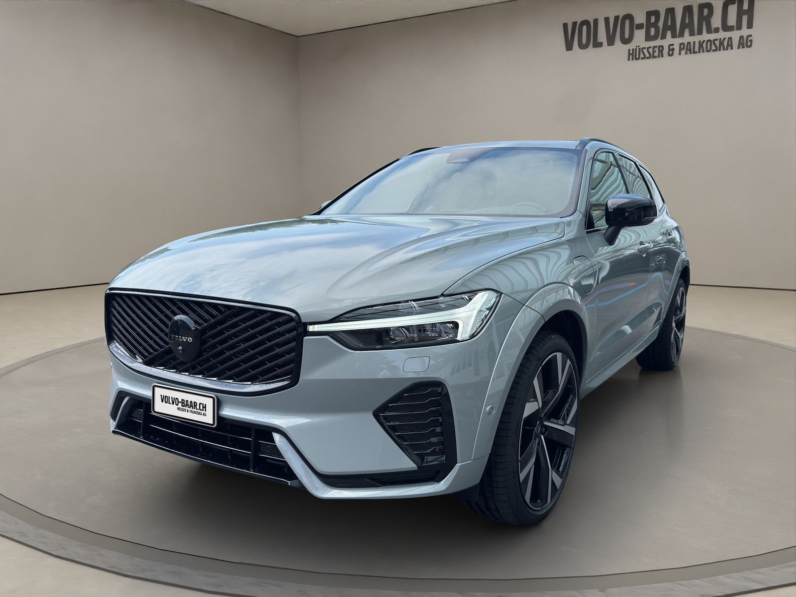 VOLVO XC60 2.0 T8 TE Black Edition eAWD-image-0