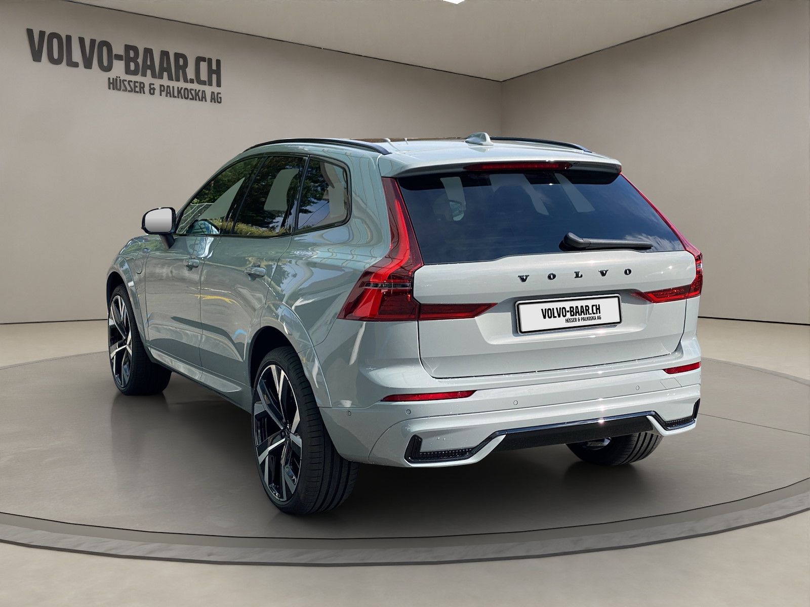 VOLVO XC60 2.0 T8 TE Black Edition eAWD-image-2