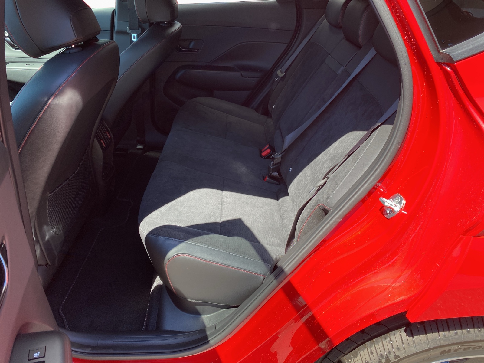 HYUNDAI Kona Electric N-Line-image-10