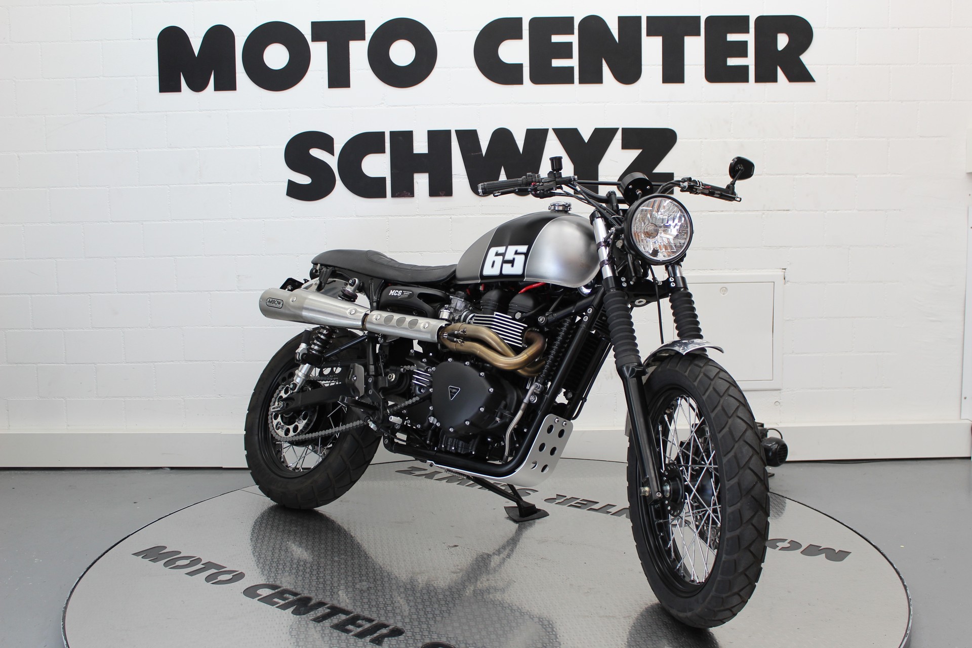 TRIUMPH Scrambler 900-showroom-element-1