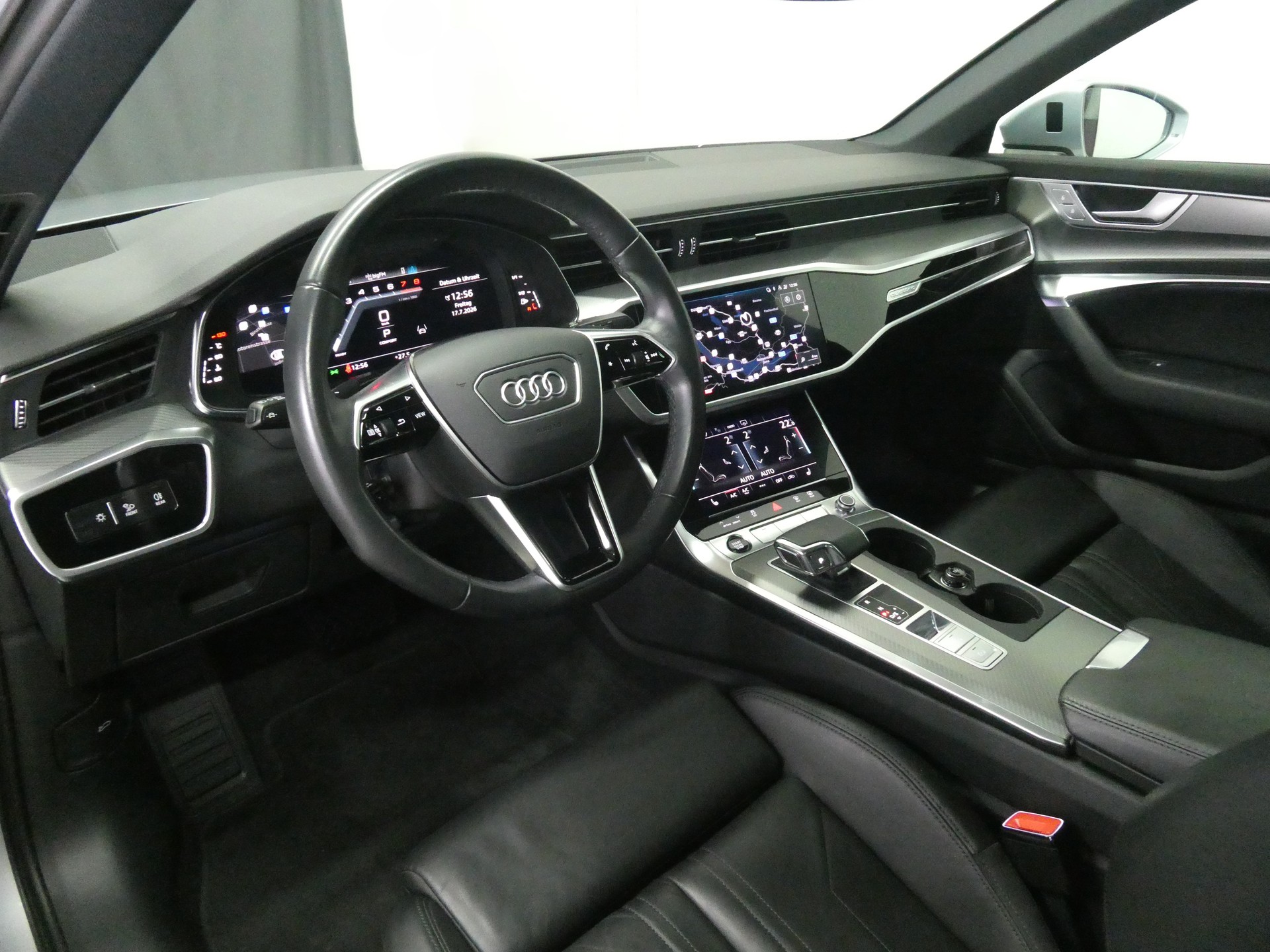 AUDI A6 Limousine 55 TFSI Sport quattro S-tronic - Panorama - Navi - Leder - LED - Kamera - 340 PS-image-8