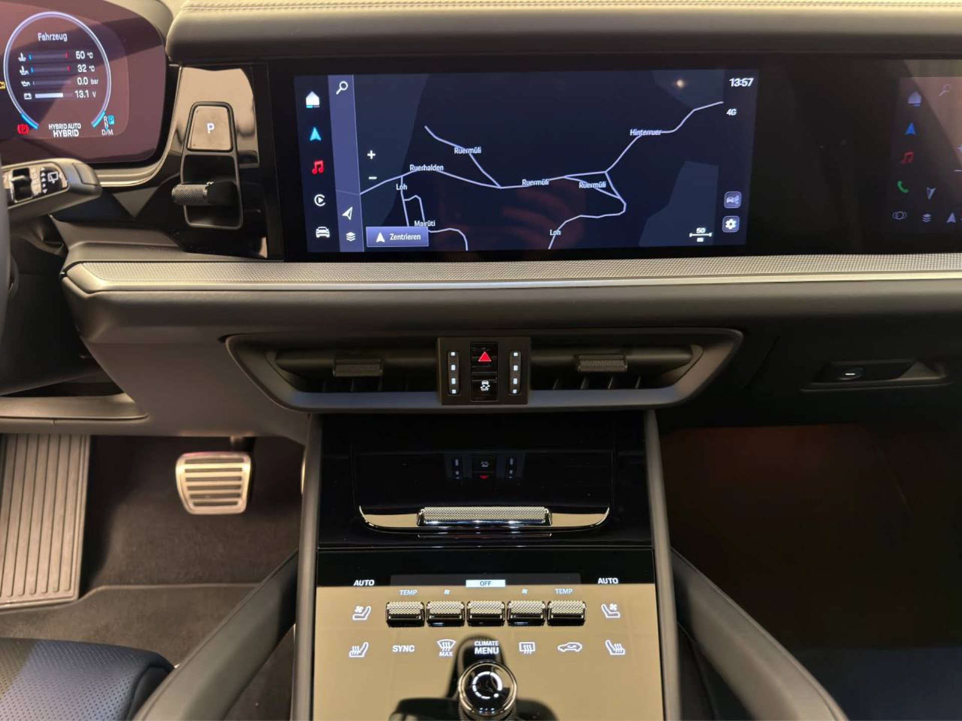 PORSCHE Cayenne E-Hybrid-image-15
