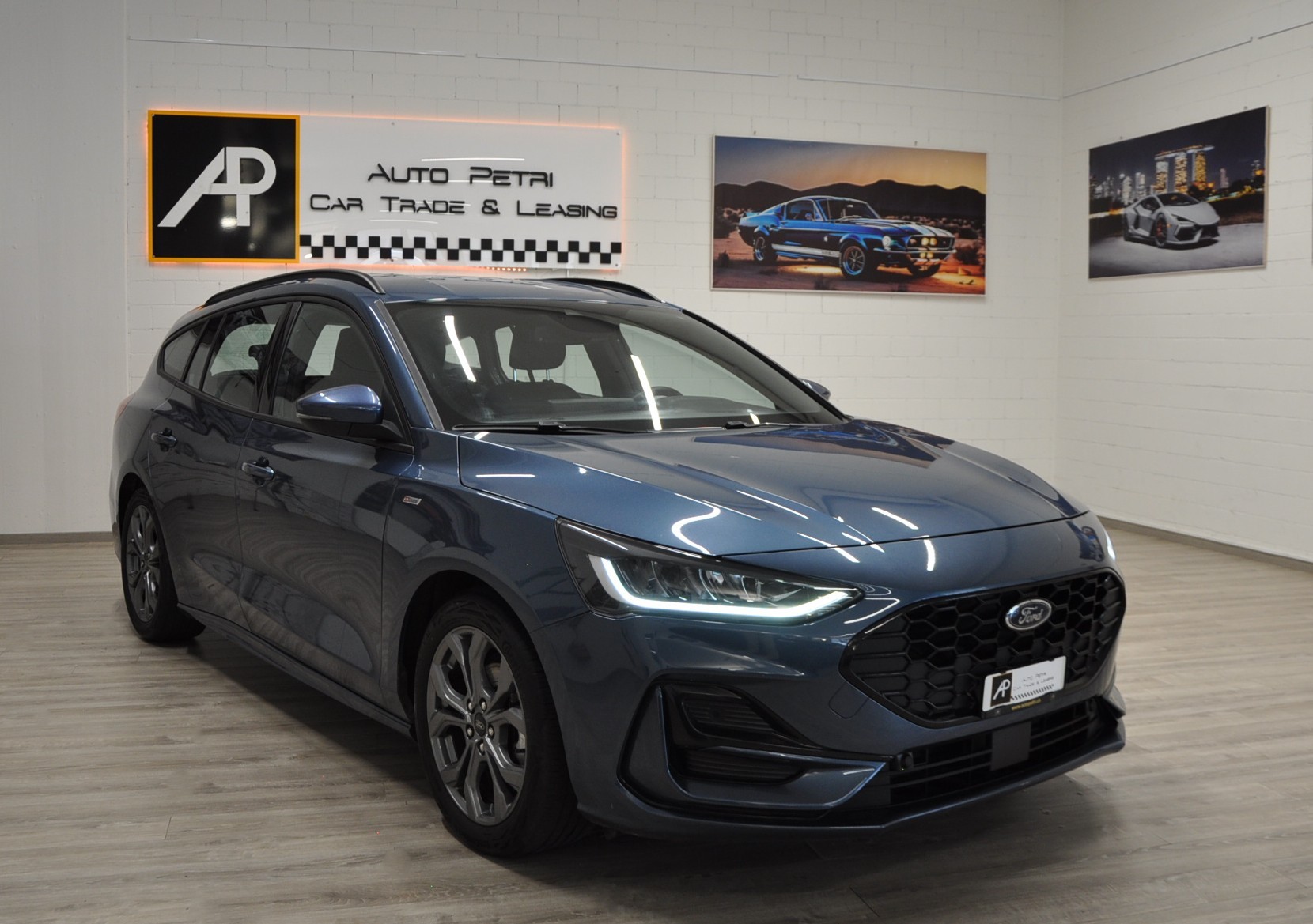 FORD Focus 1.5 EcoBlue TDCi ST-Line Automatic-image-6