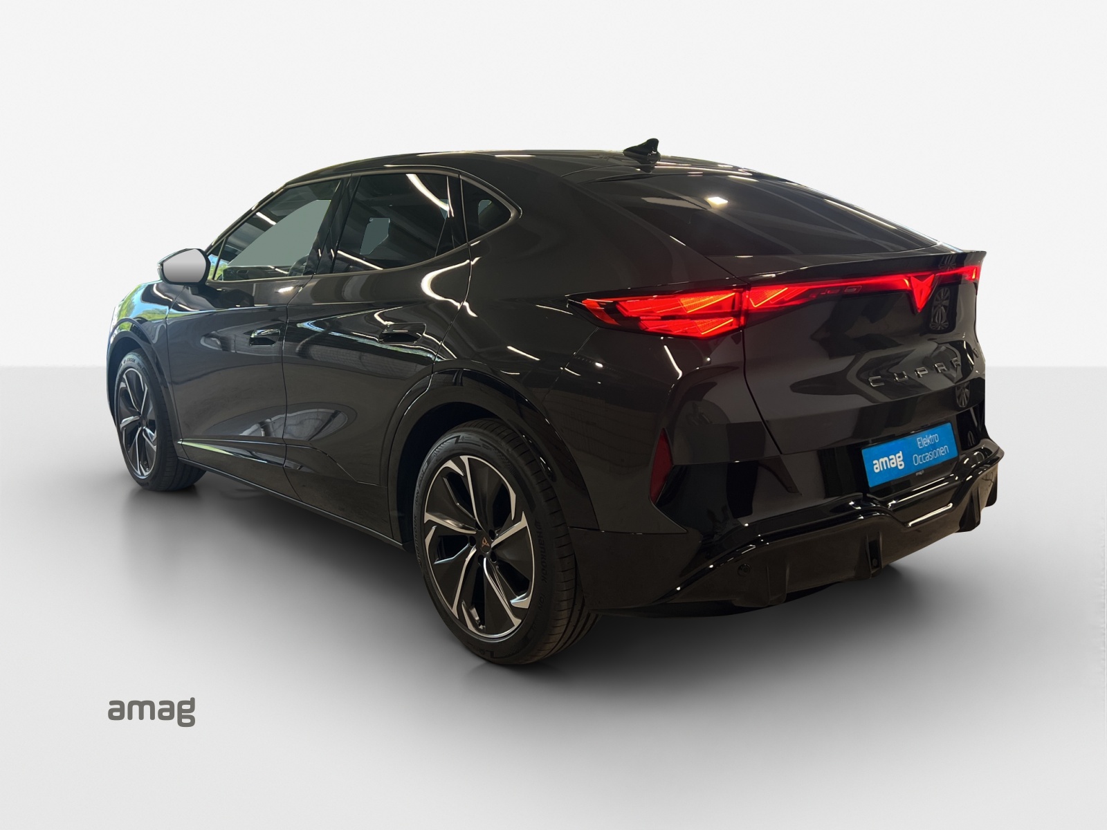 CUPRA Tavascan Type 8 77 kWh VZ-image-2