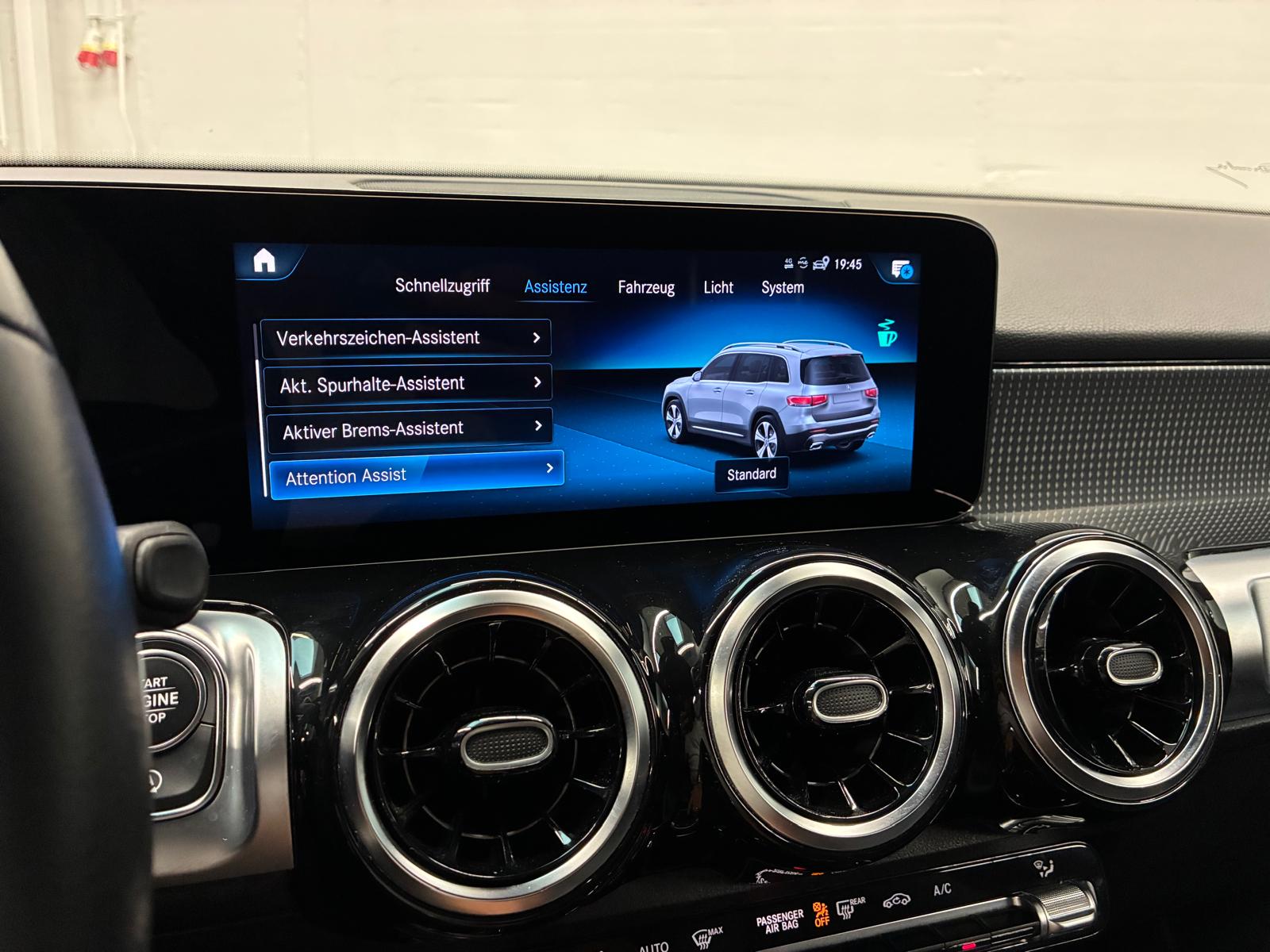 MERCEDES-BENZ GLB 180 Limited Silver&Black Edition 7G-Tronic 2Jahre Garantie-image-22