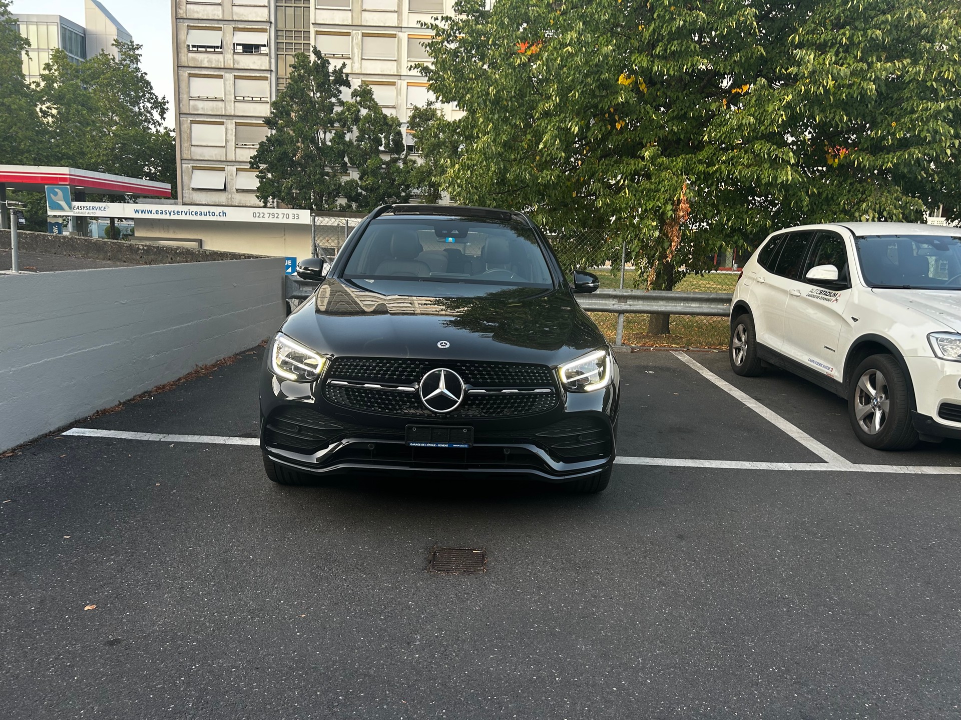 MERCEDES-BENZ GLC 200 Night Star AMG Line 4m-image-1
