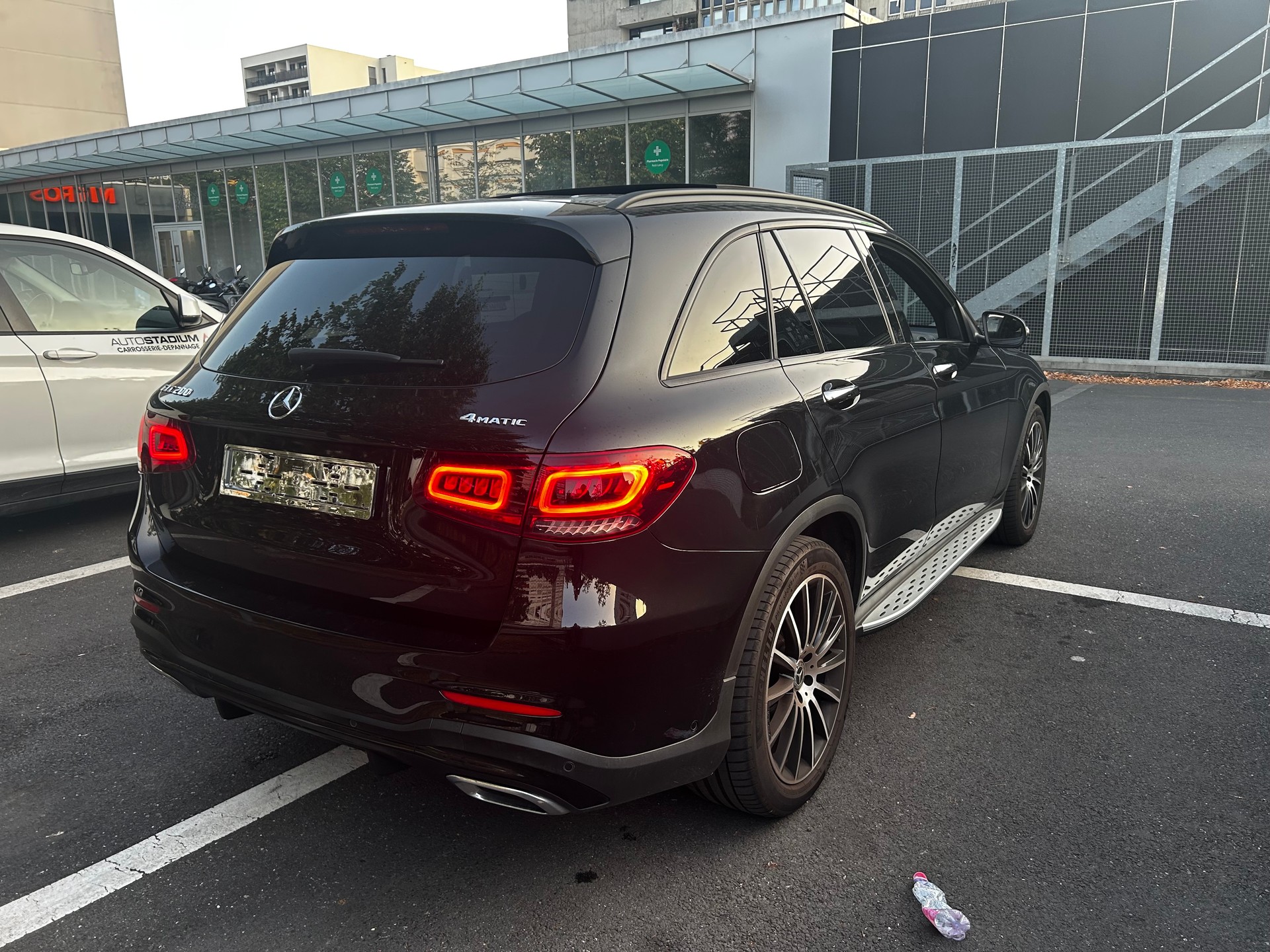 MERCEDES-BENZ GLC 200 Night Star AMG Line 4m-image-2