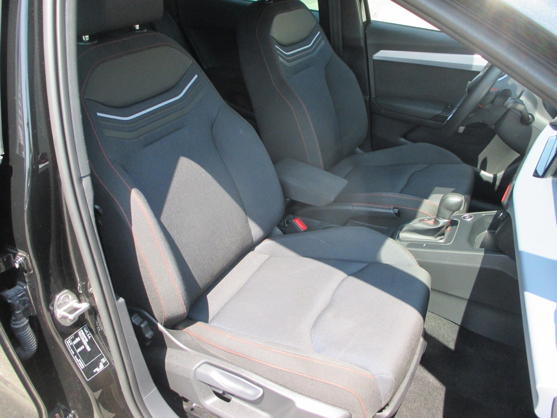 SEAT Ibiza 1.5 EcoTSI FR DSG-image-14