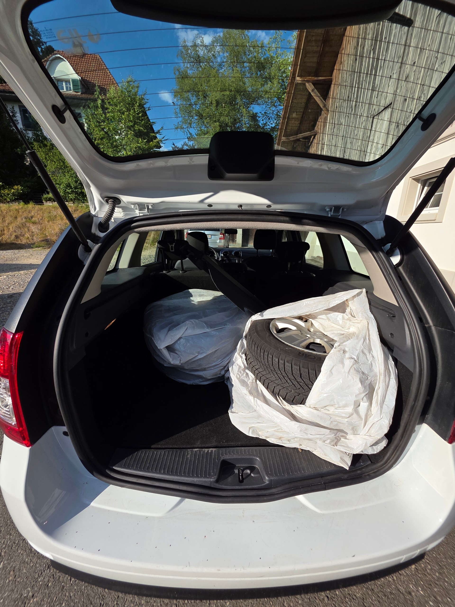 DACIA Logan MCV 0.9 Comfort-image-4