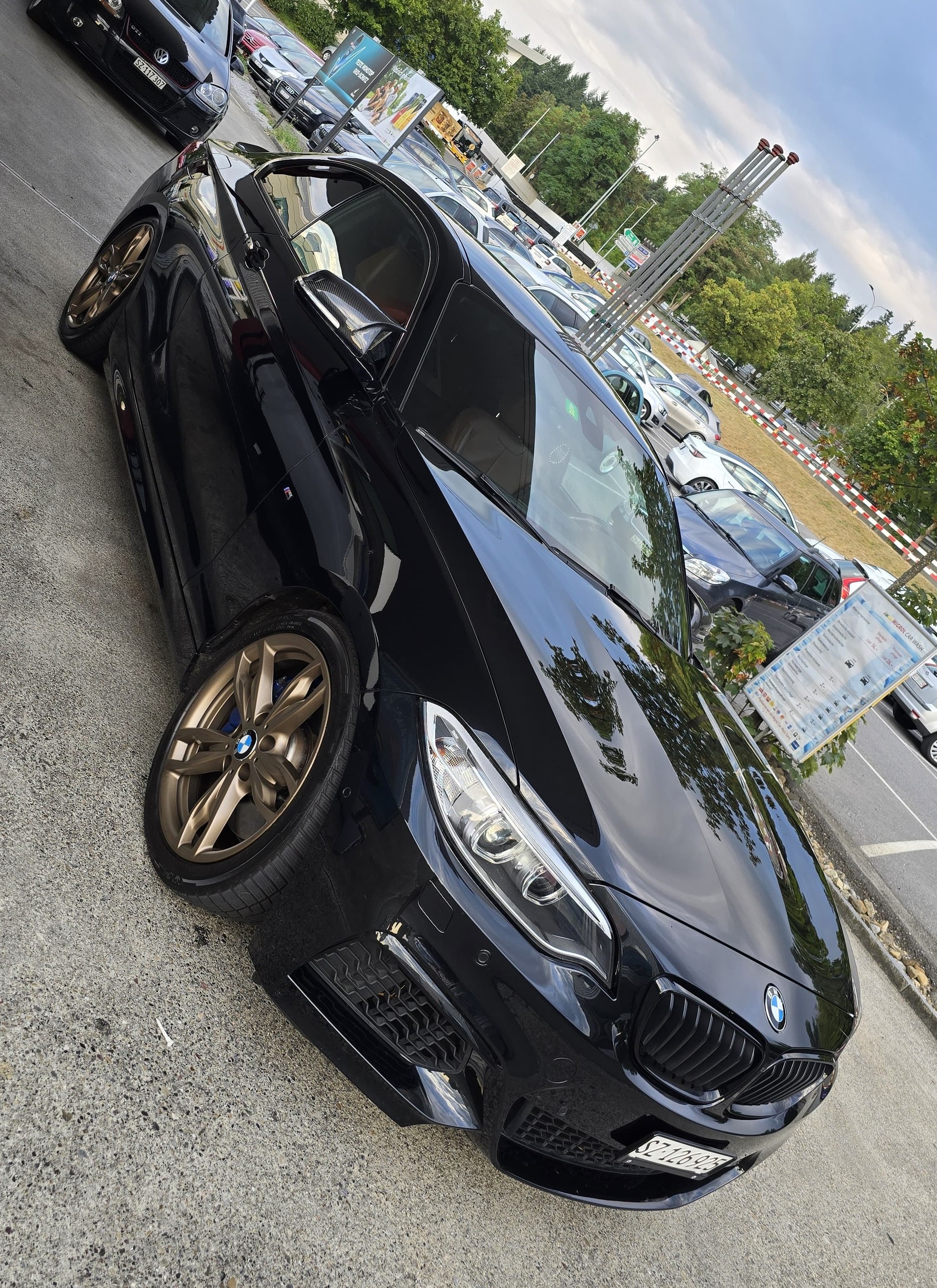 BMW M235i-image-0