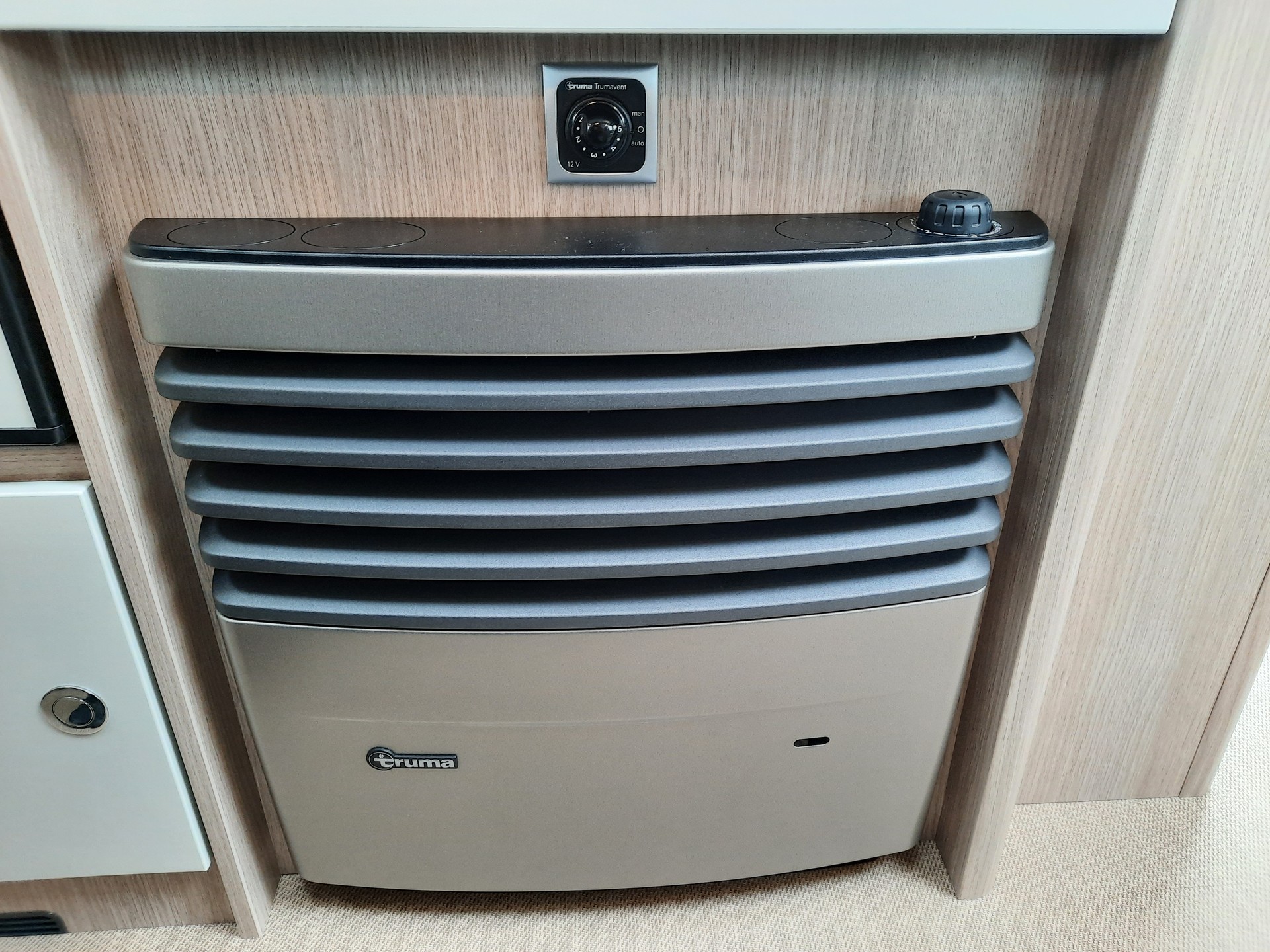 BÜRSTNER Premio 395 TS-image-5