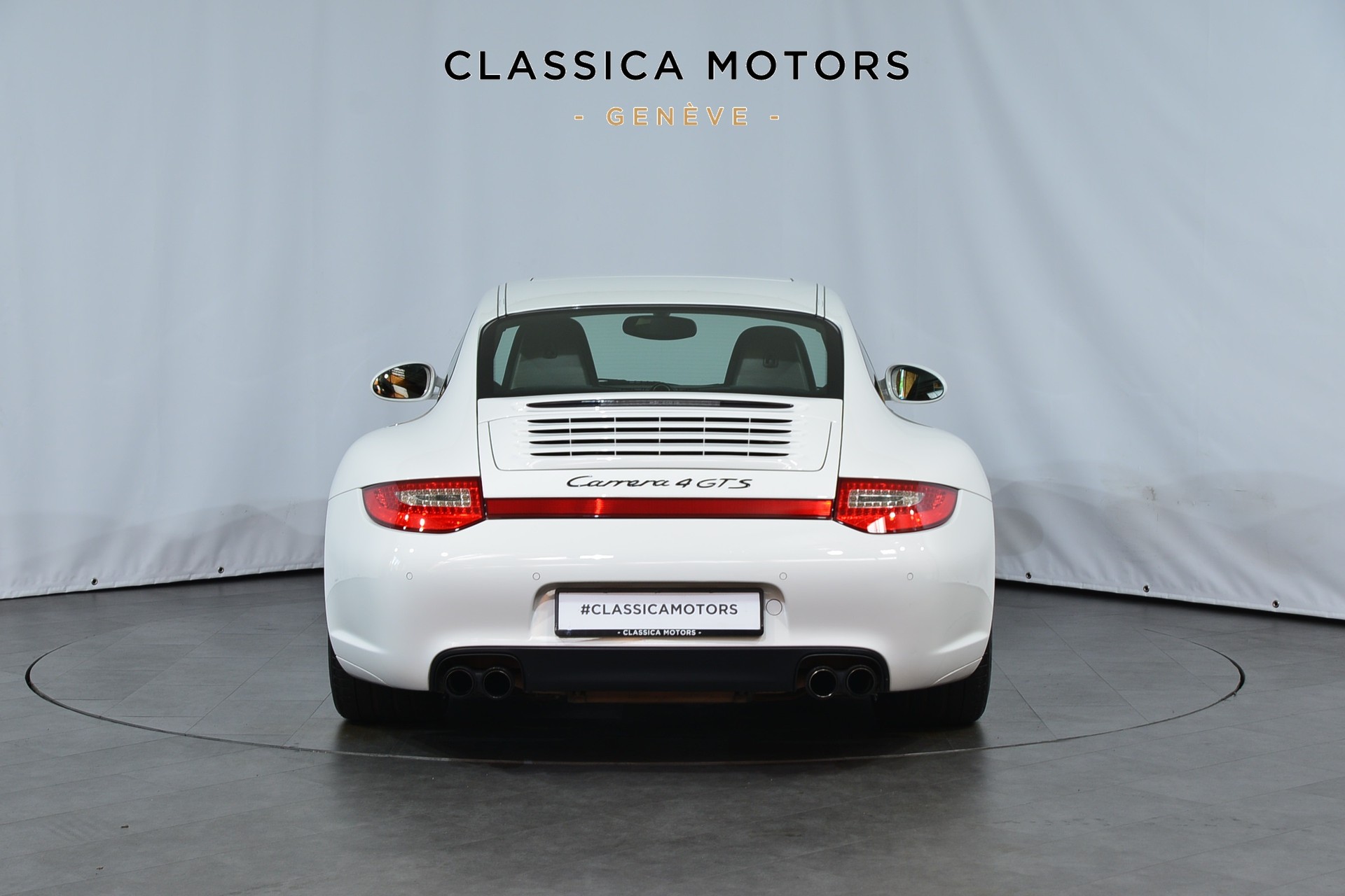 PORSCHE 911 Carrera 4 GTS PDK-image-4