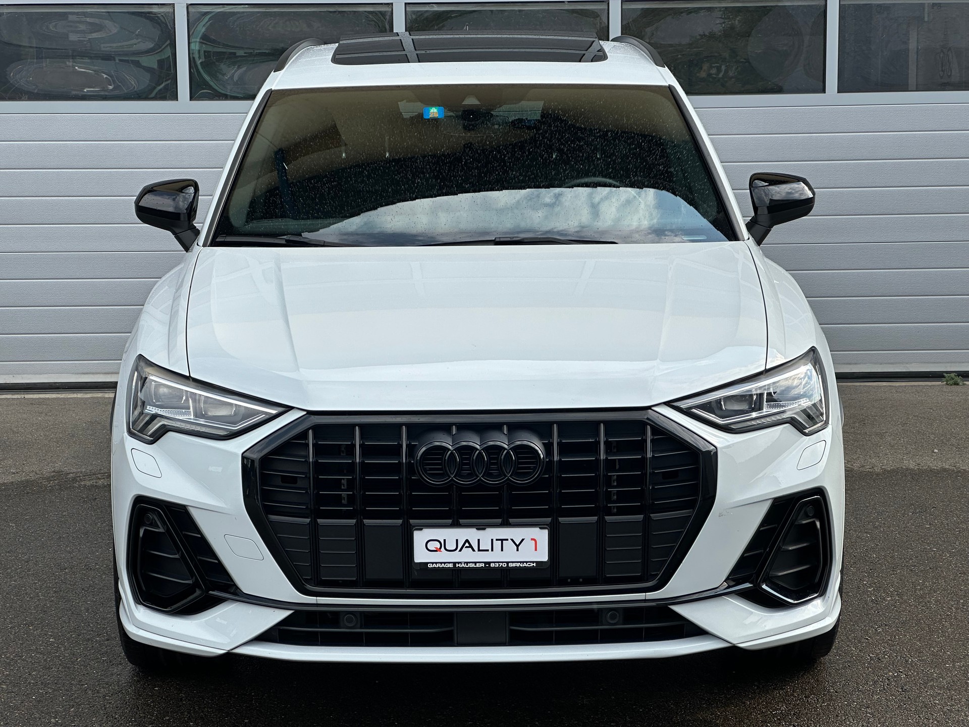 AUDI Q3 35 TDI S line S-tronic-image-3