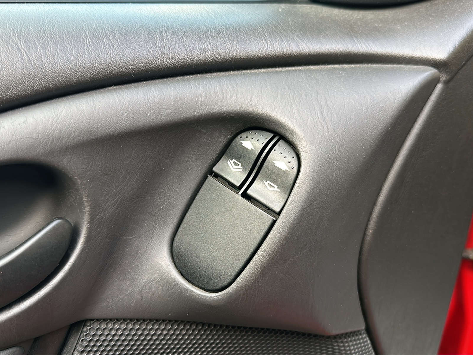 FORD Focus 1.8i 16V Carving-image-14